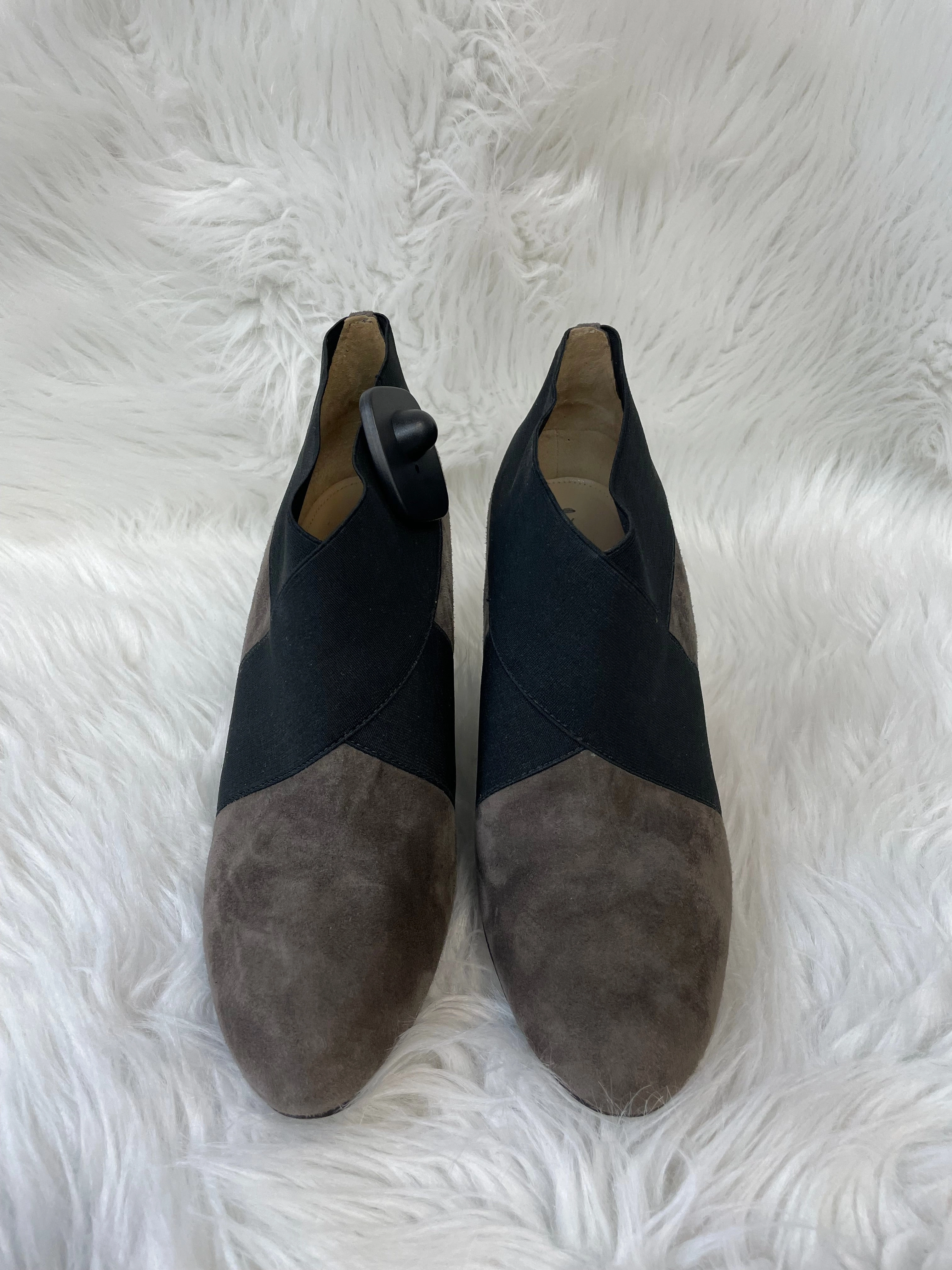 Boots Ankle Heels By Via Spiga In Taupe, Size: 8.5 Urban Ready Protective Finish Morning Walk
