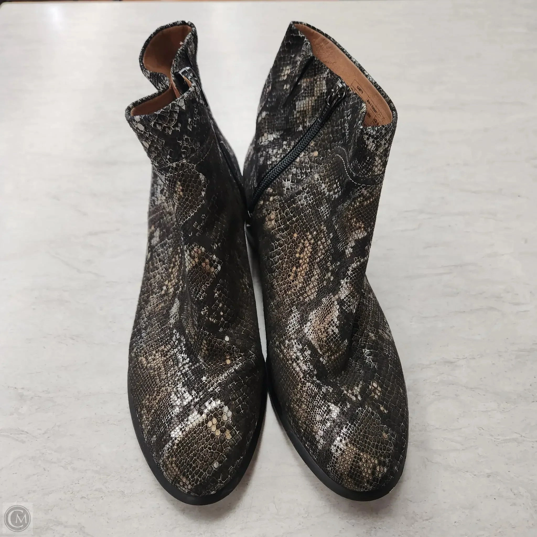 Boots Ankle Heels By Vionic In Snakeskin Print, Size: 10 Seamless Comfort Morning Walk