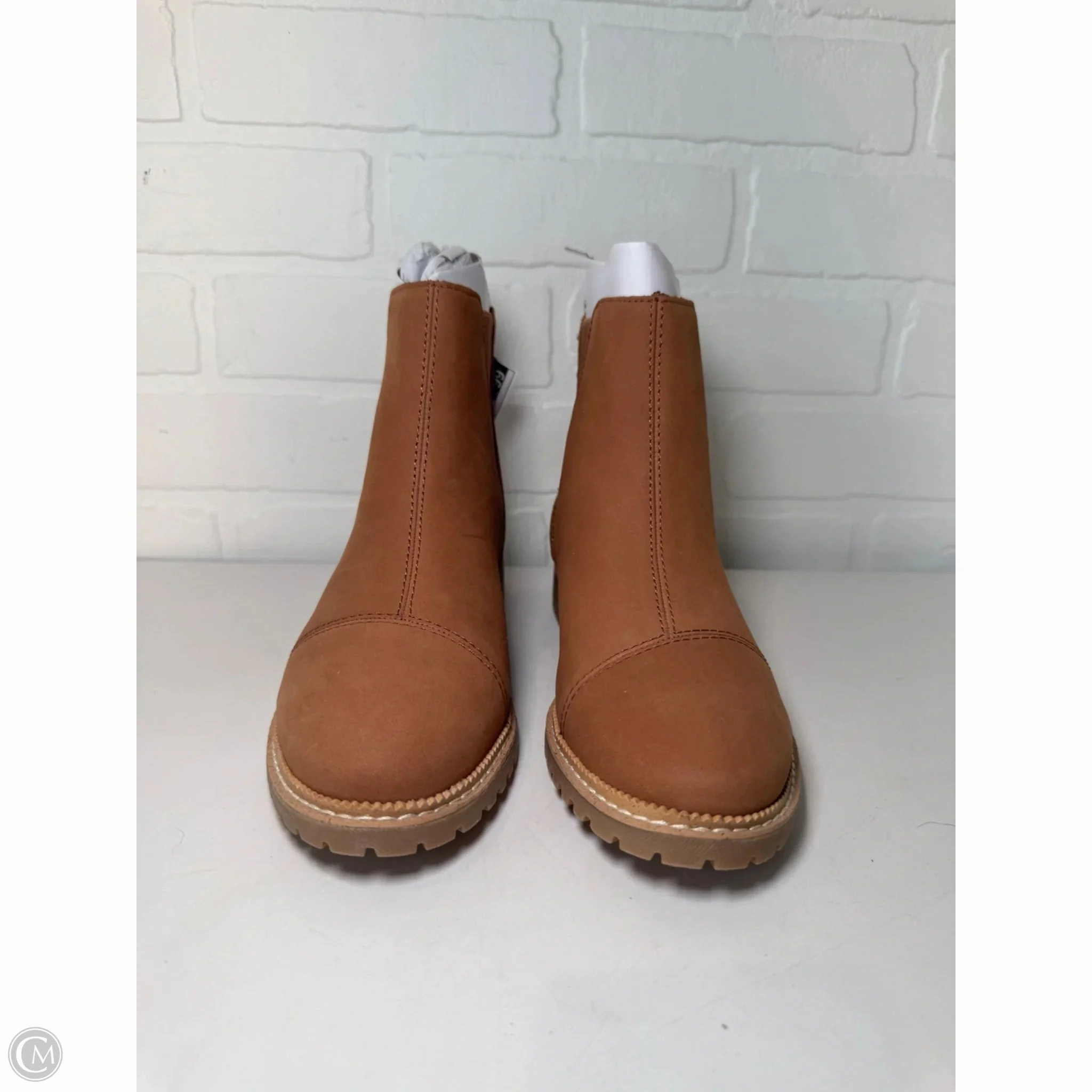 Abrasion-resistant Protective Gear Boots Ankle Flats By Toms In Brown, Size: 6.5