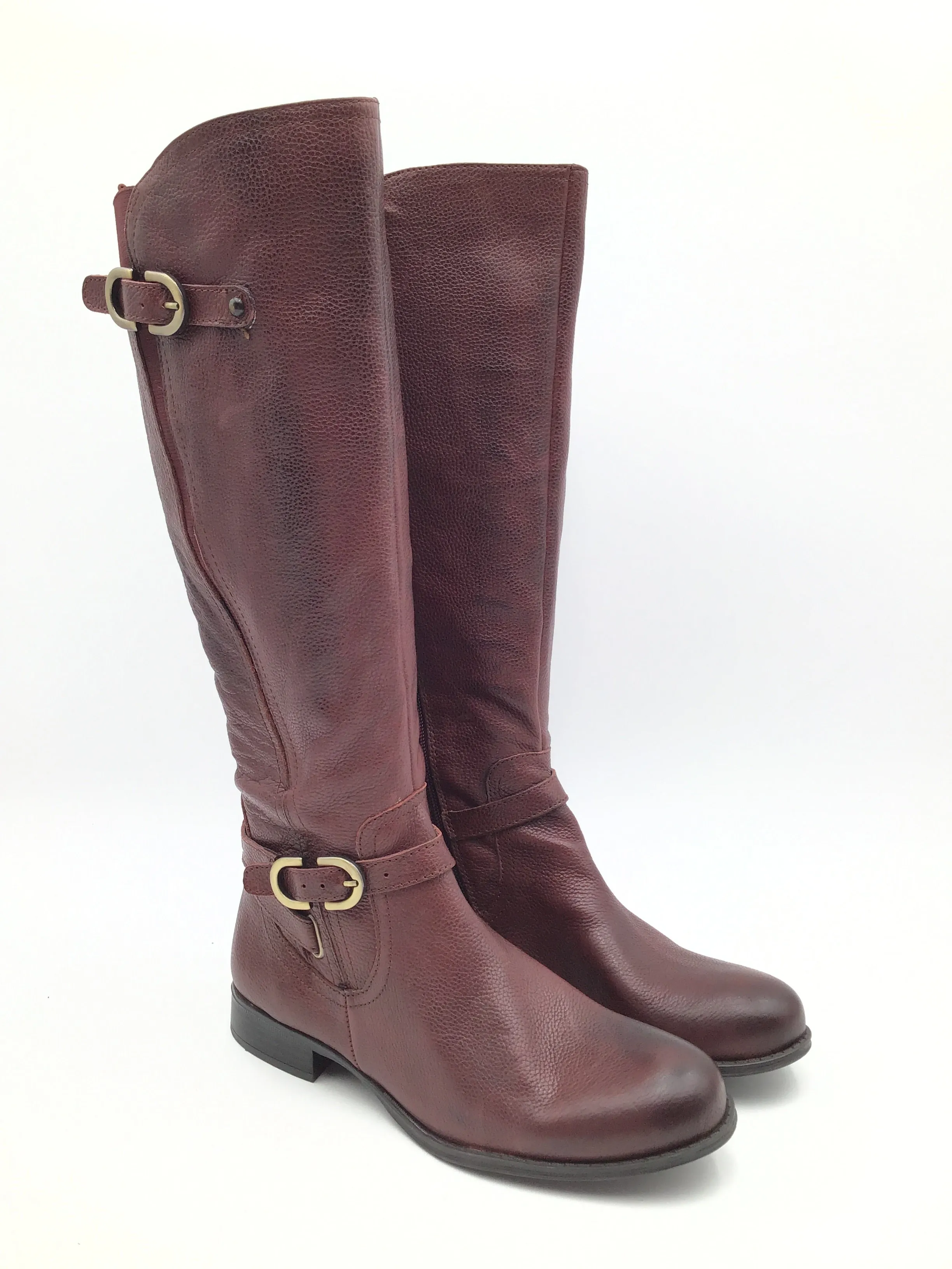 Boots Knee Flats By Naturalizer In Maroon, Size: 8 Stylish