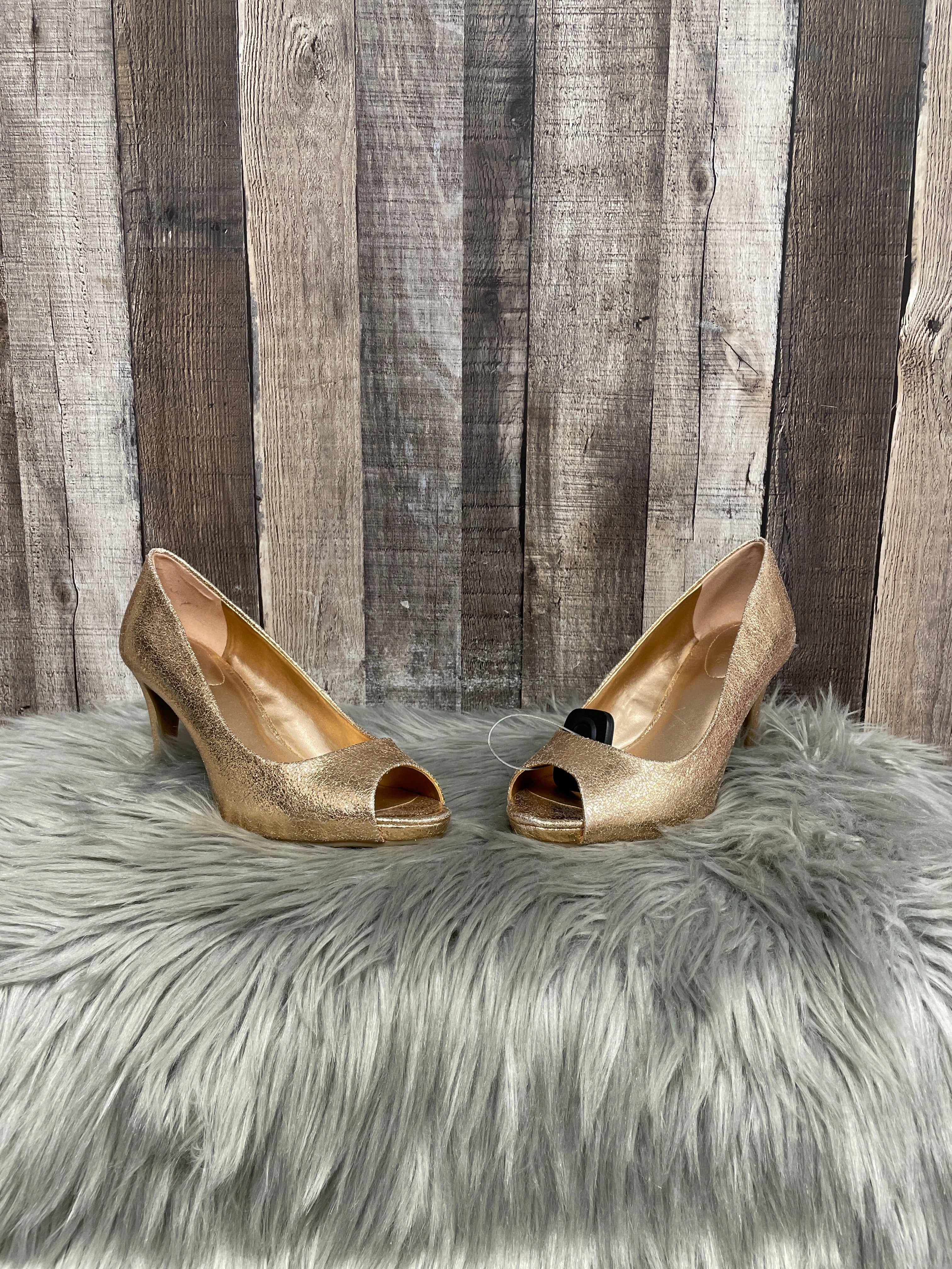 Shoes Heels Stiletto By Bandolino In Copper, Size: 9 Iconic Style