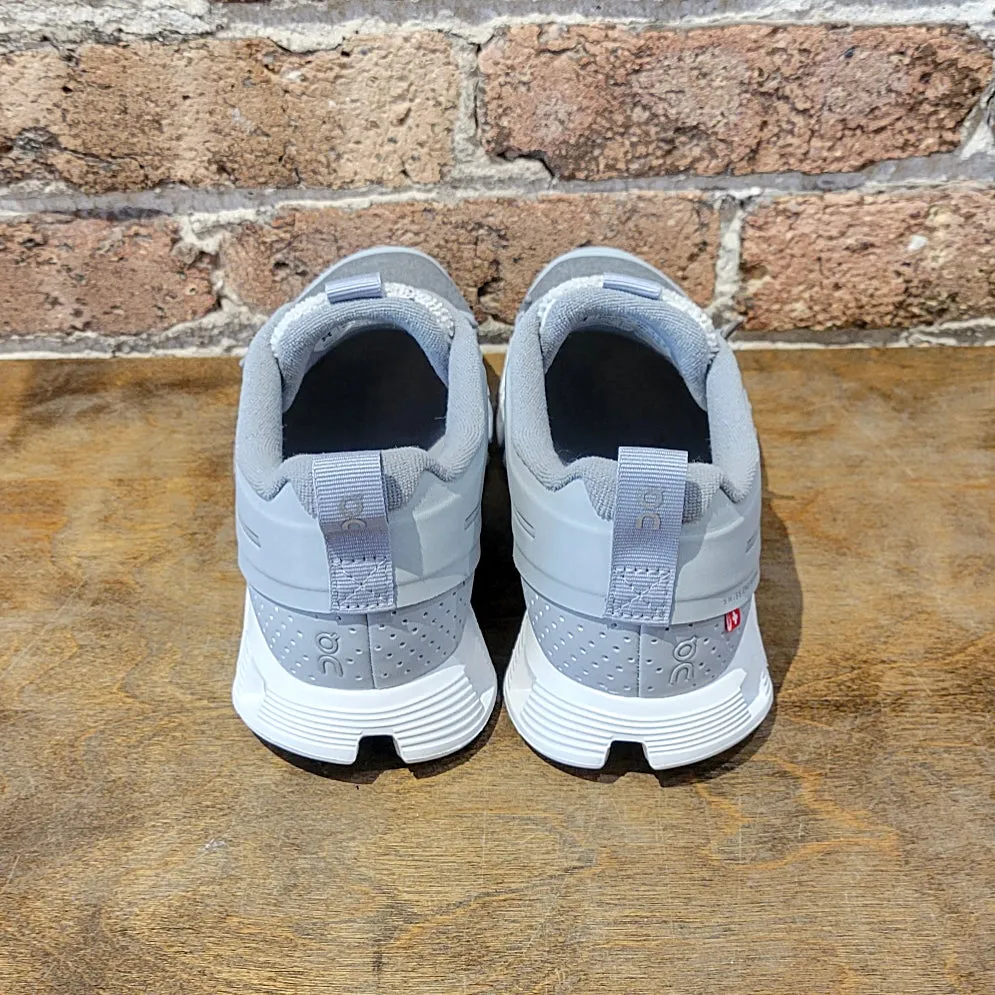 Cloud 5 Terry W Glacier|White