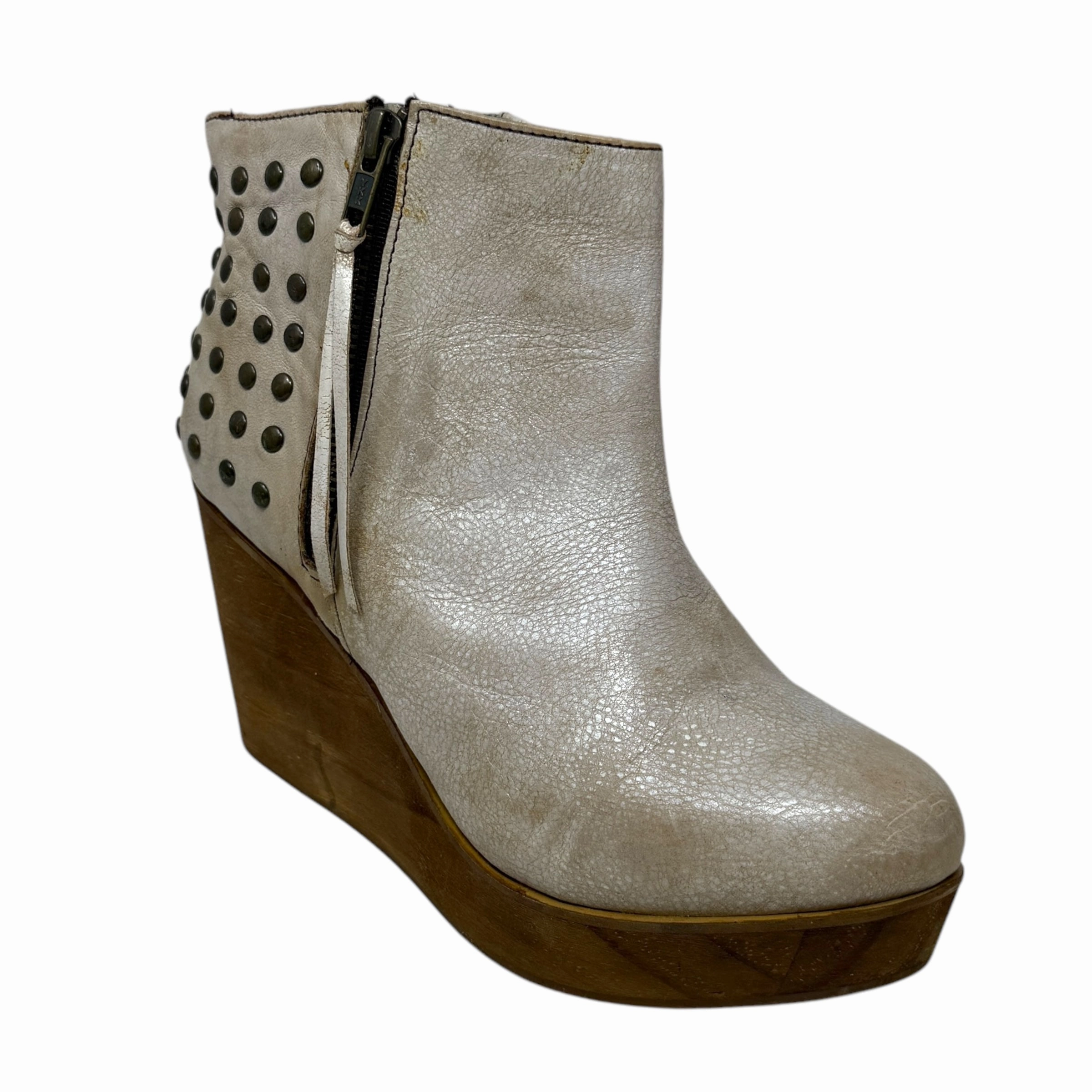Cobbler Series Ghent Studded Bootie By Bed Stu In Nectar Luxe, Size: US 9.5/EU 39.5 Orthopedic Design Adventure Wear