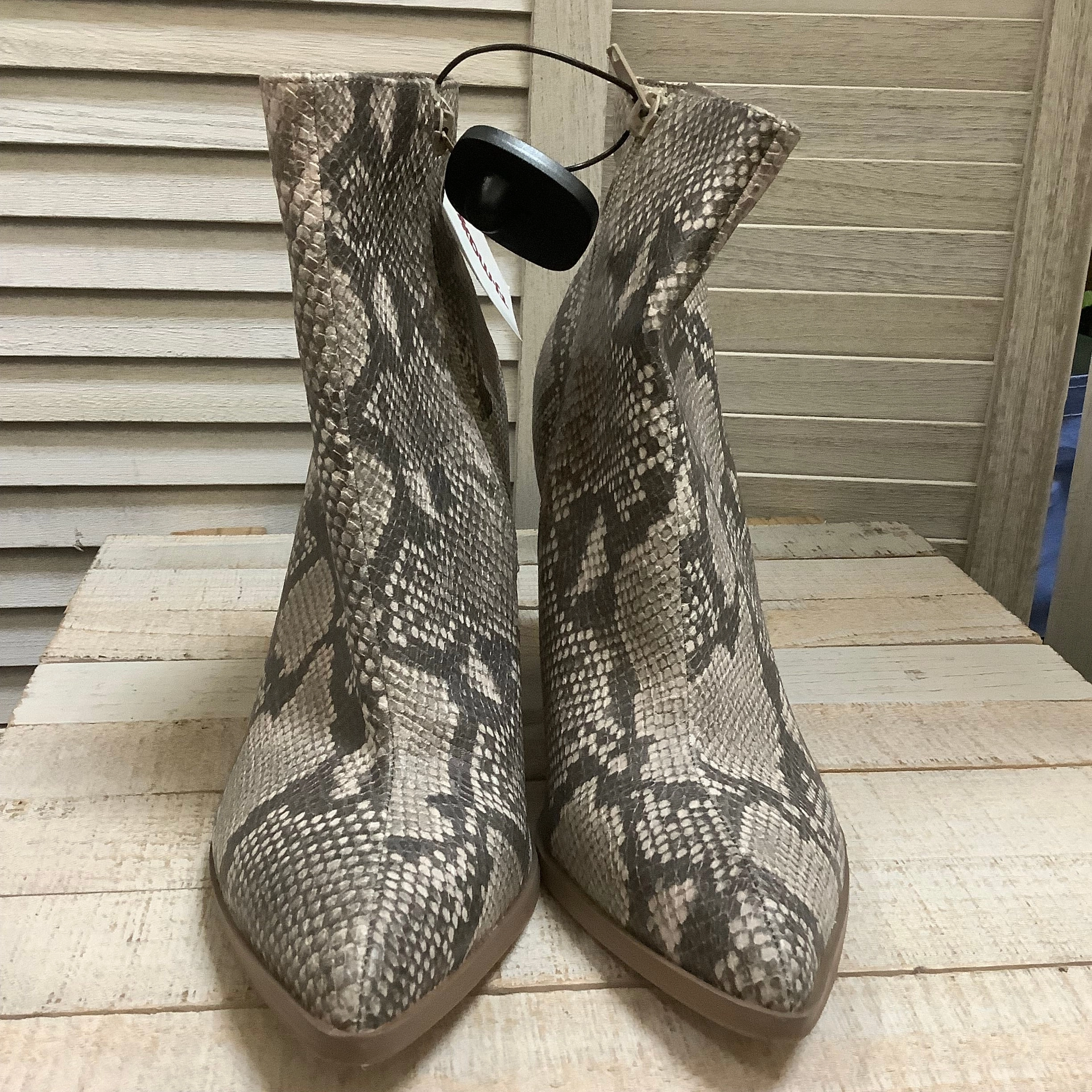 Wine Rich Classic Color Boots Ankle Heels By Carlos Santana  Size: 9.5