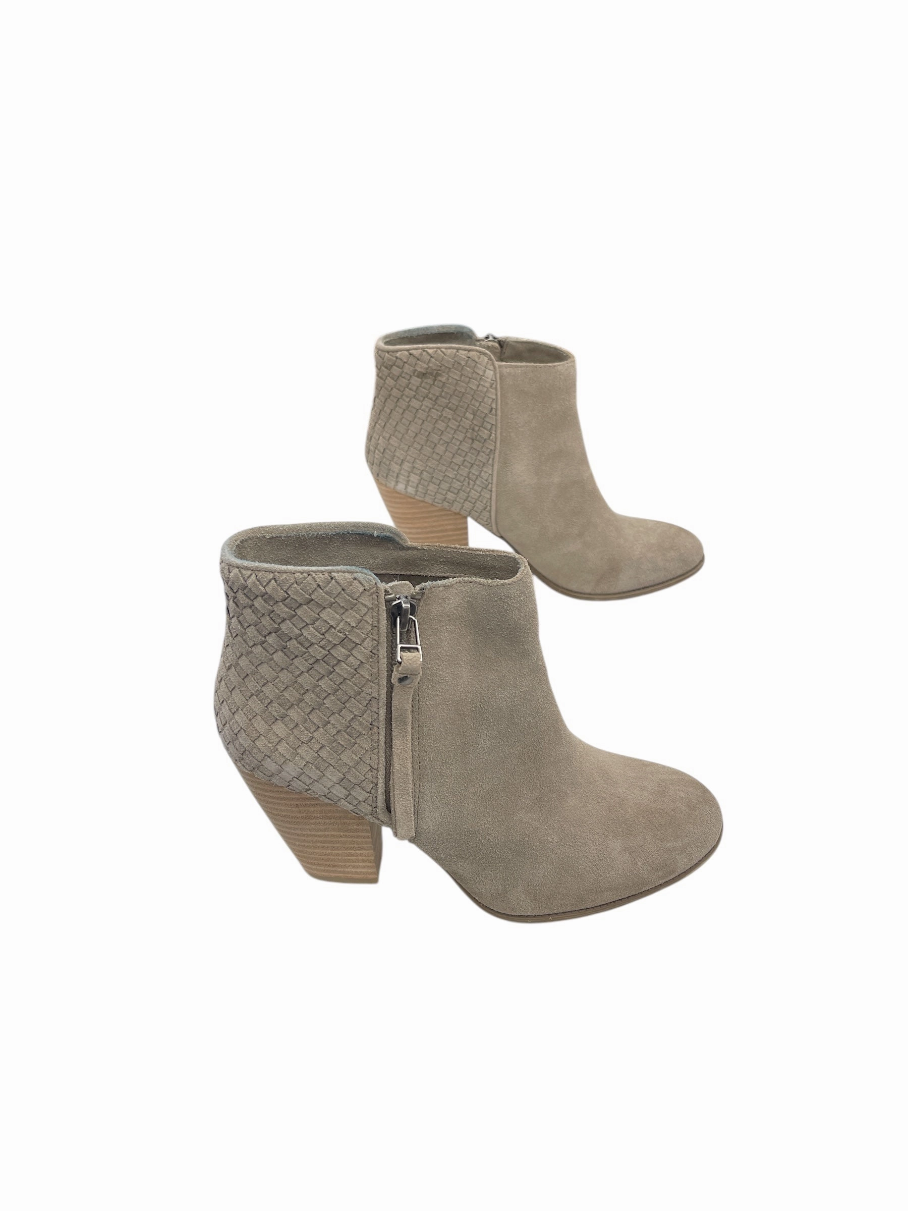 Boots Ankle Heels By Sole Society In Grey, Size: 8.5 Fashionable Low Profile Active Nomad