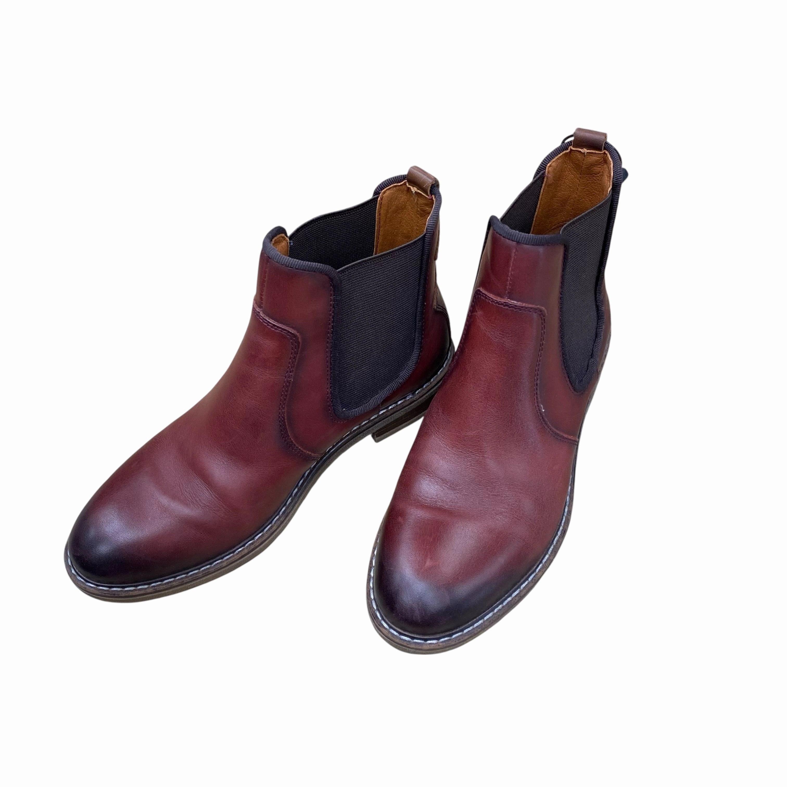 Tactical Build Boots Ankle Flats By Pikolinos In Red, Size:5.5