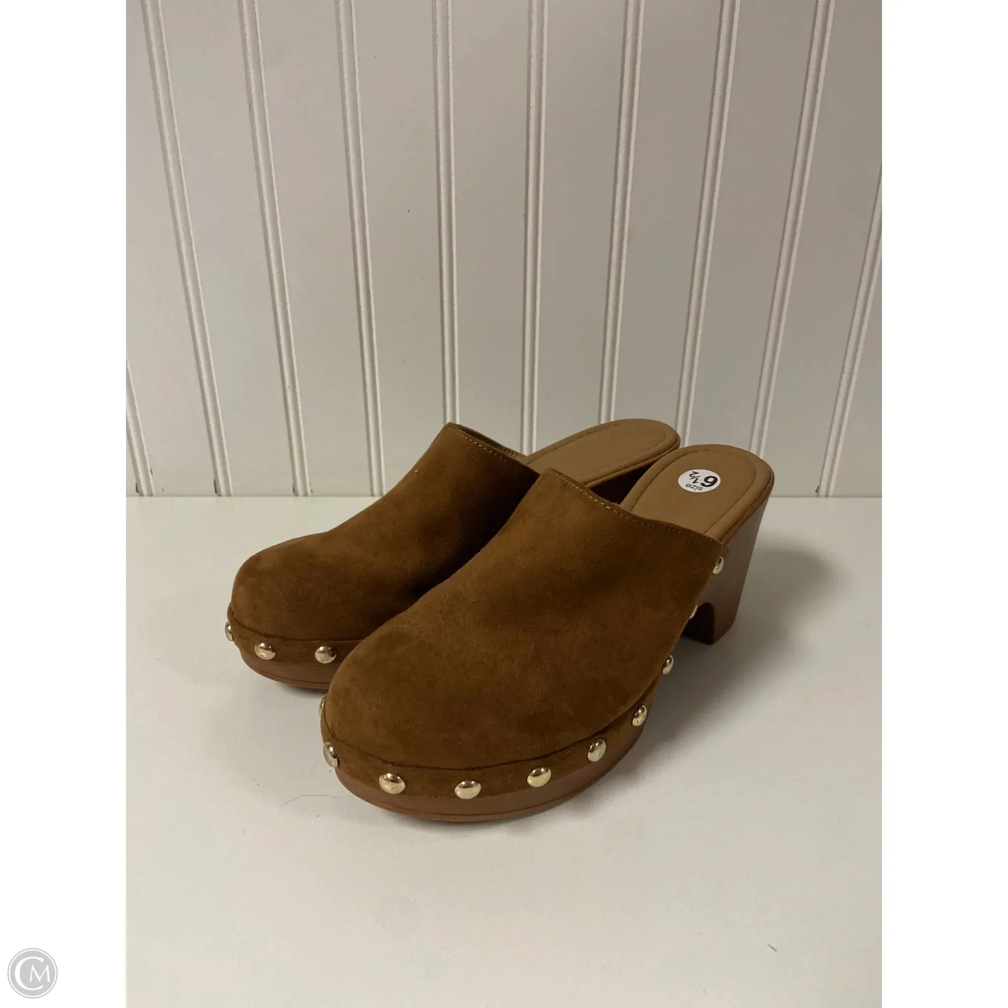 Rich Tone Autumn footwear Shoes Heels Block By Wonderly In Tan, Size: 6.5