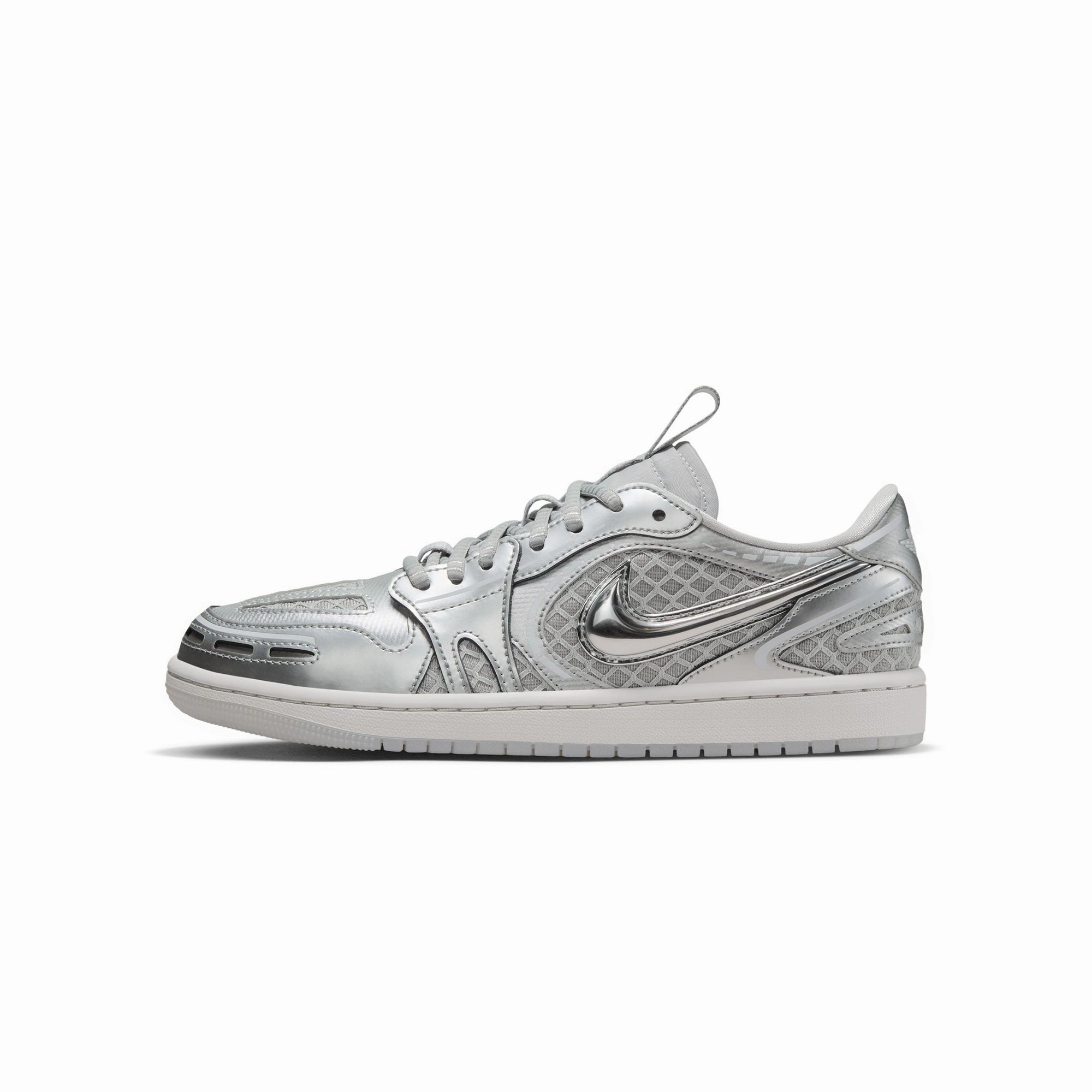Torsion Rigidity Chassis Air Jordan 1 Womens MM Low V3 Shoes