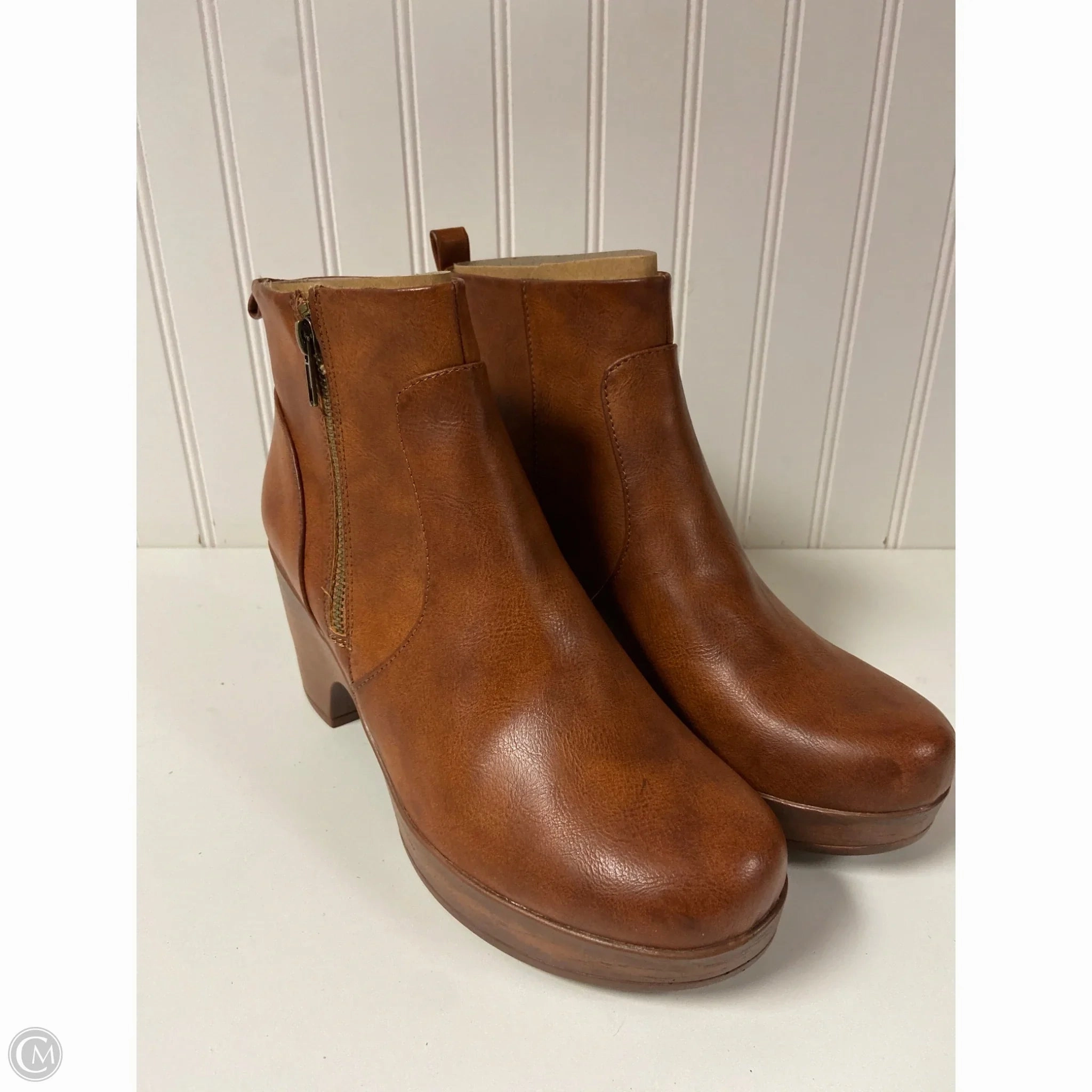Boots Ankle Heels By Boc In Brown, Size: 10 Multi-Purpose Comfort Simple Fit