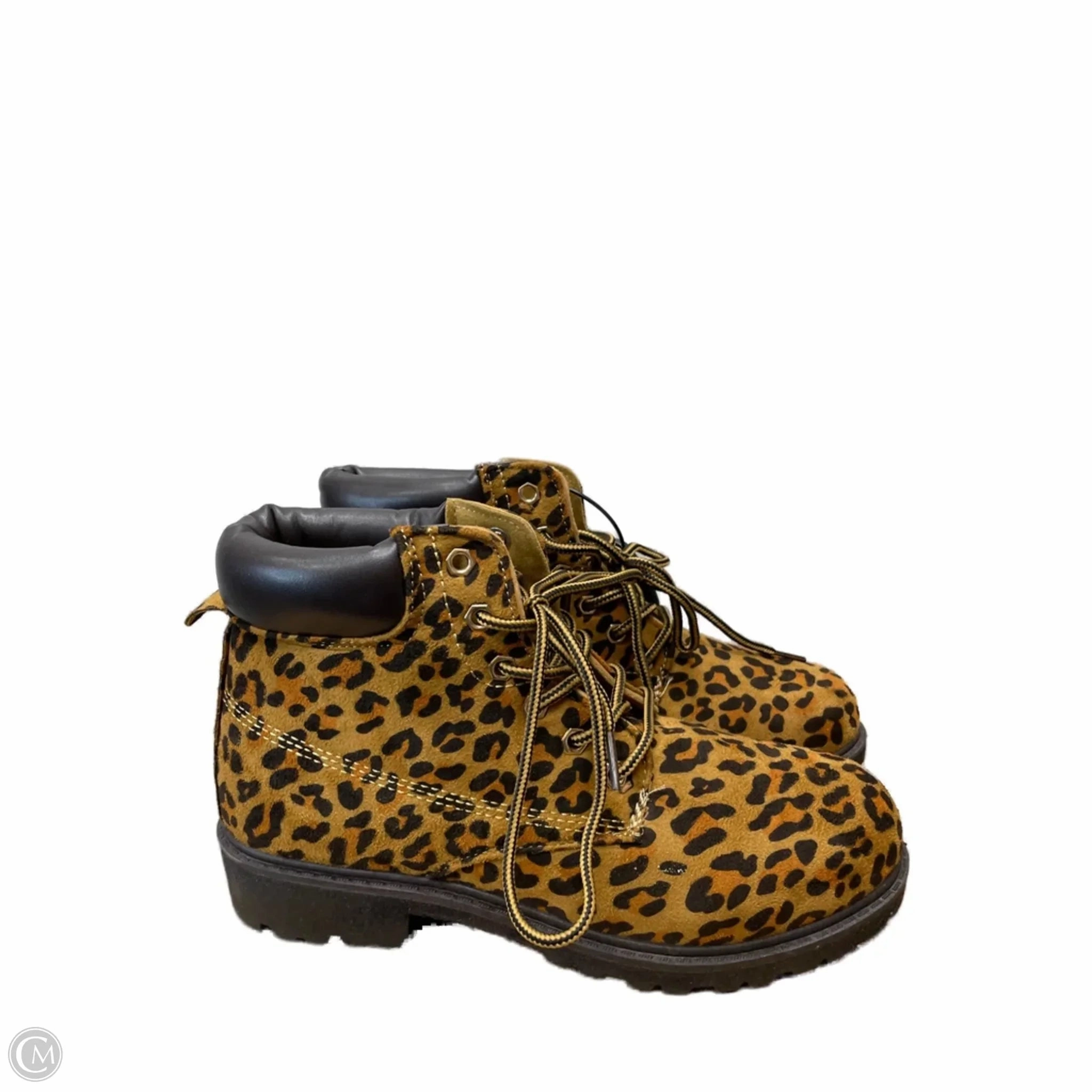 Soft Lining Boots Ankle Flats By Forever In Animal Print, Size: 7.5