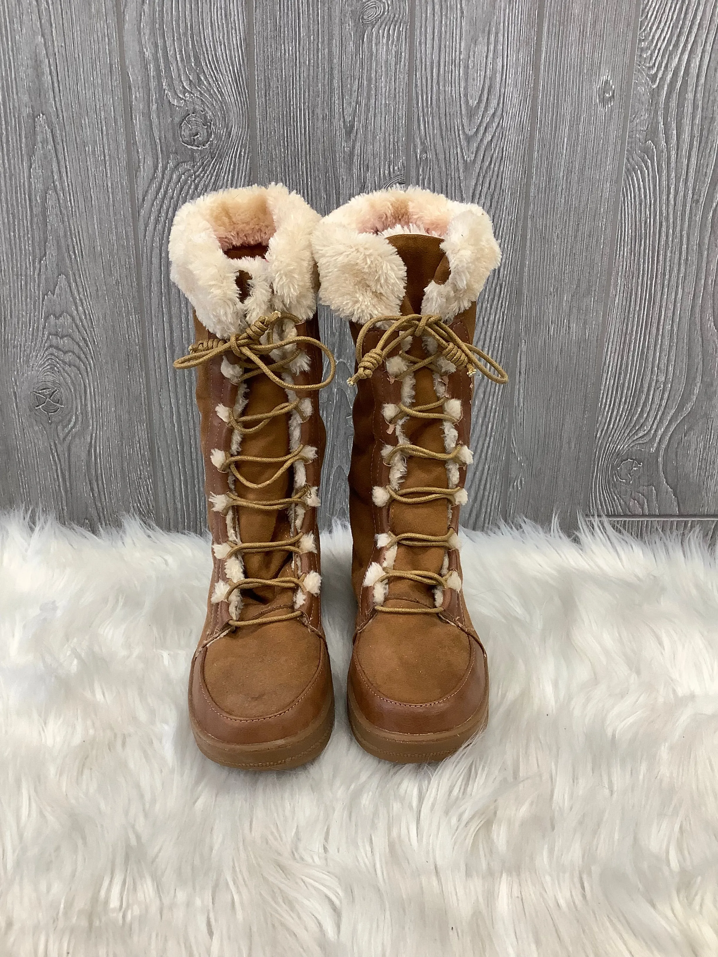 Boots Mid-calf Flats By Cmf  Size: 6.5 Easy Style All-day Boot