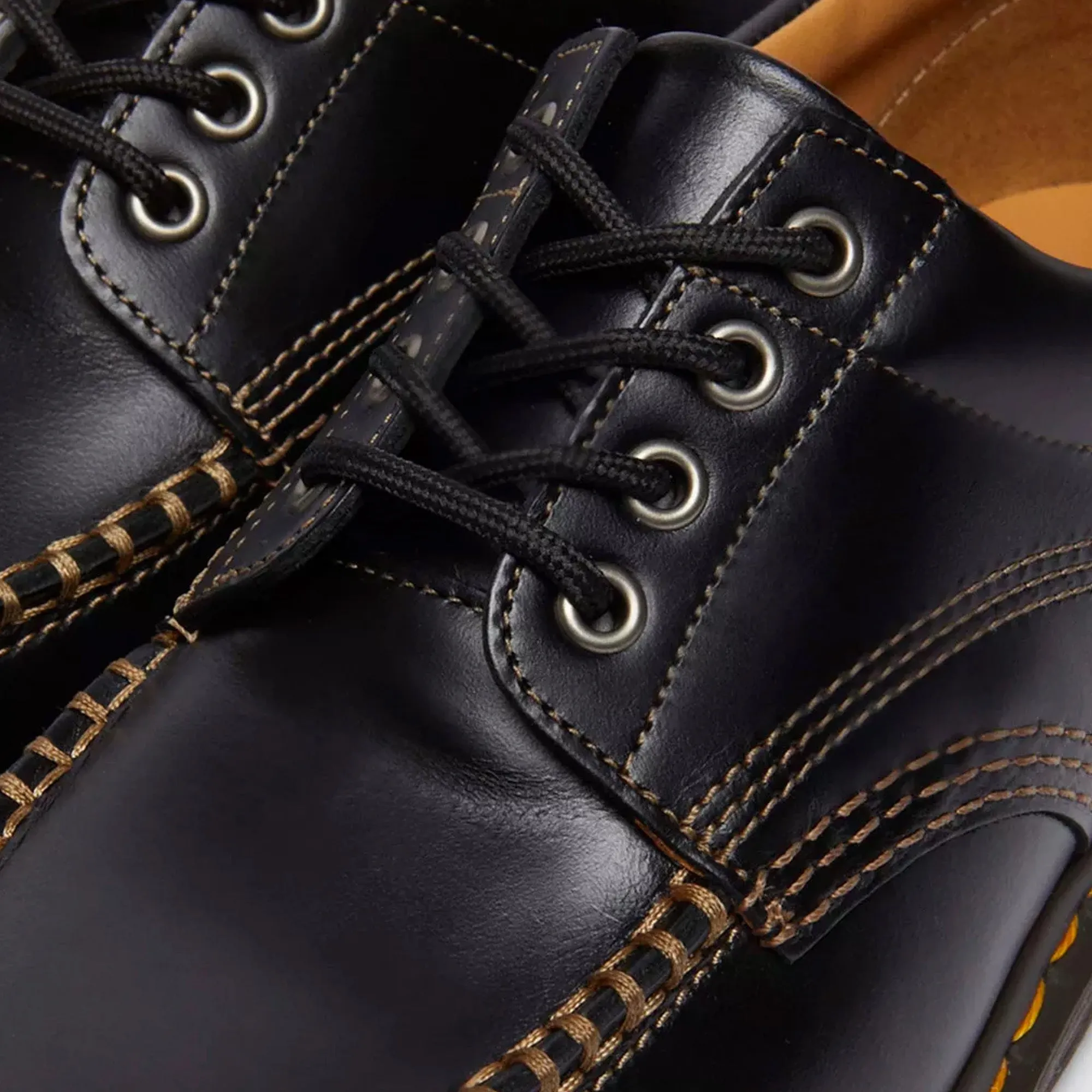 Dr Martens Mens Lowell 4 Eyes Shoes Footbed road - running