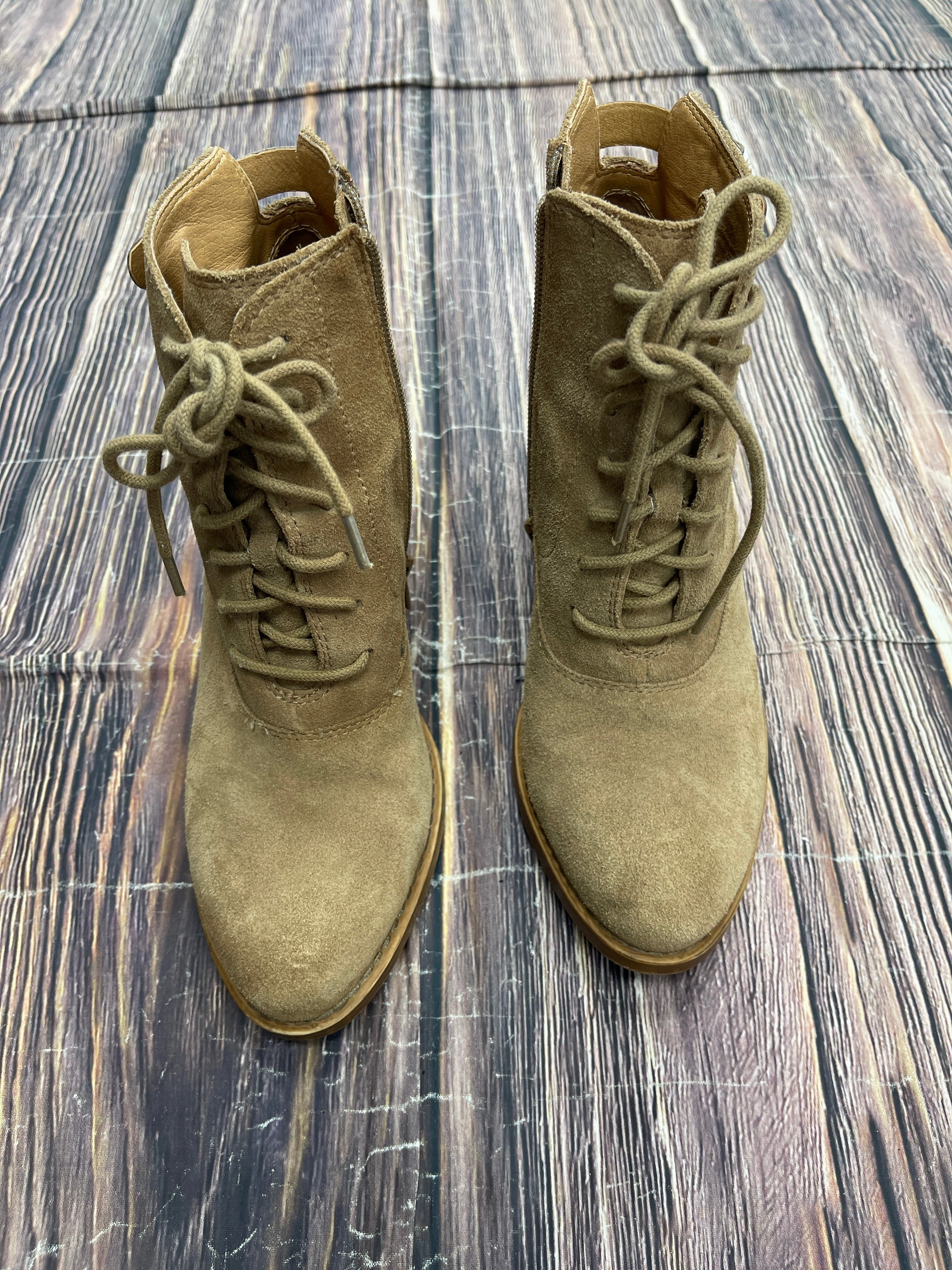 Archaeologist High-Quality Footwear Boots Ankle Heels By Lucky Brand In Tan, Size: 8.5