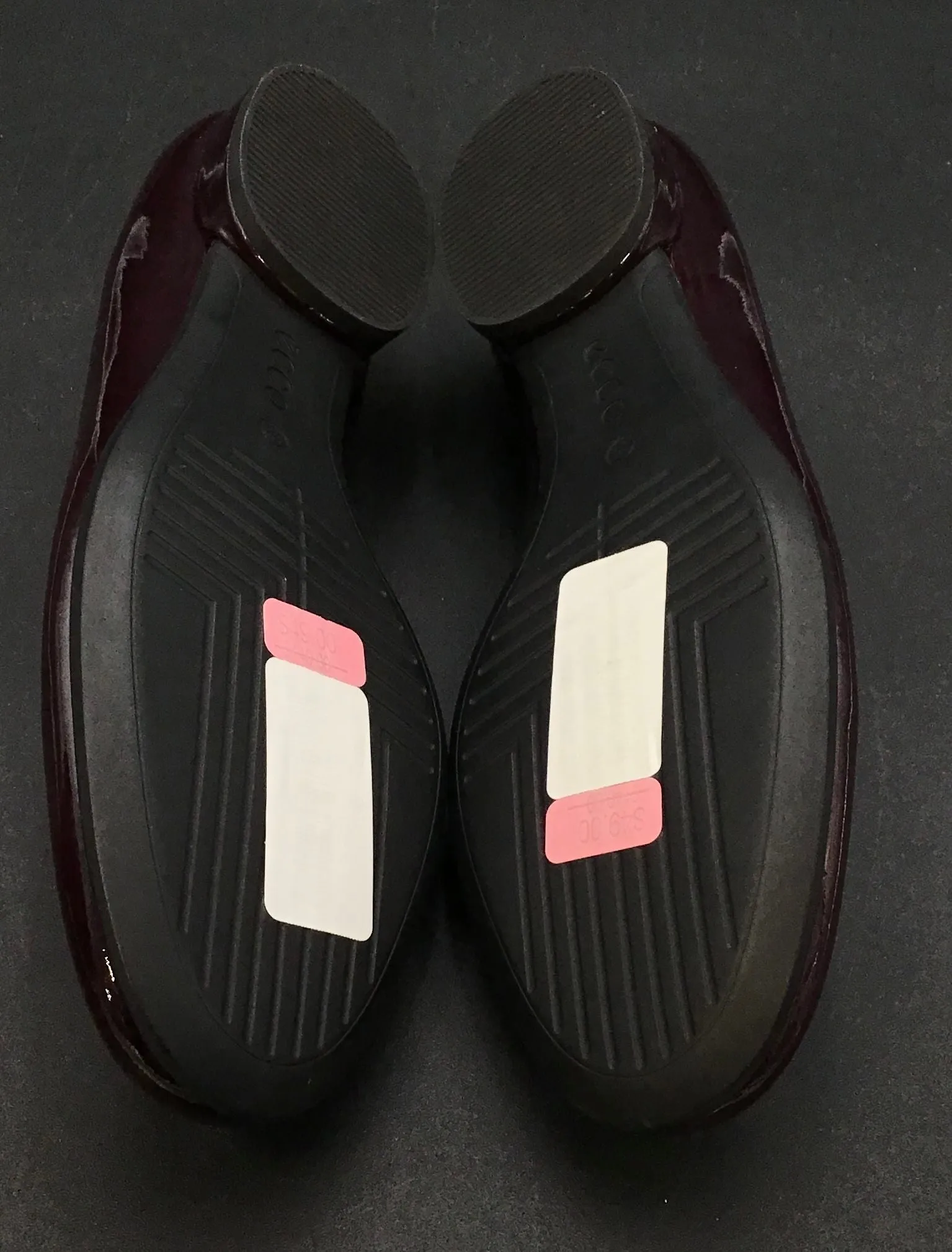 ECCO Women's Maroon Round Toe Slip-On Ballet Flats - Size 39
