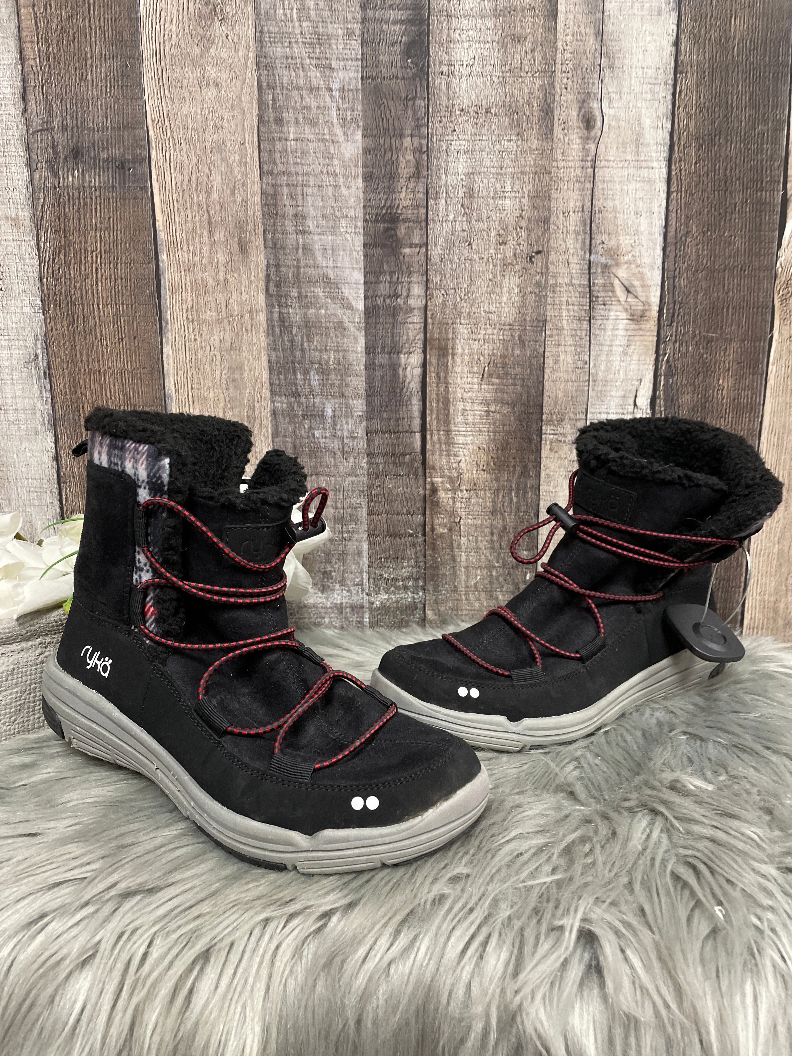 Insulated Snow Trekker All weather Boots Ankle Flats By Ryka In Black, Size: 6.5
