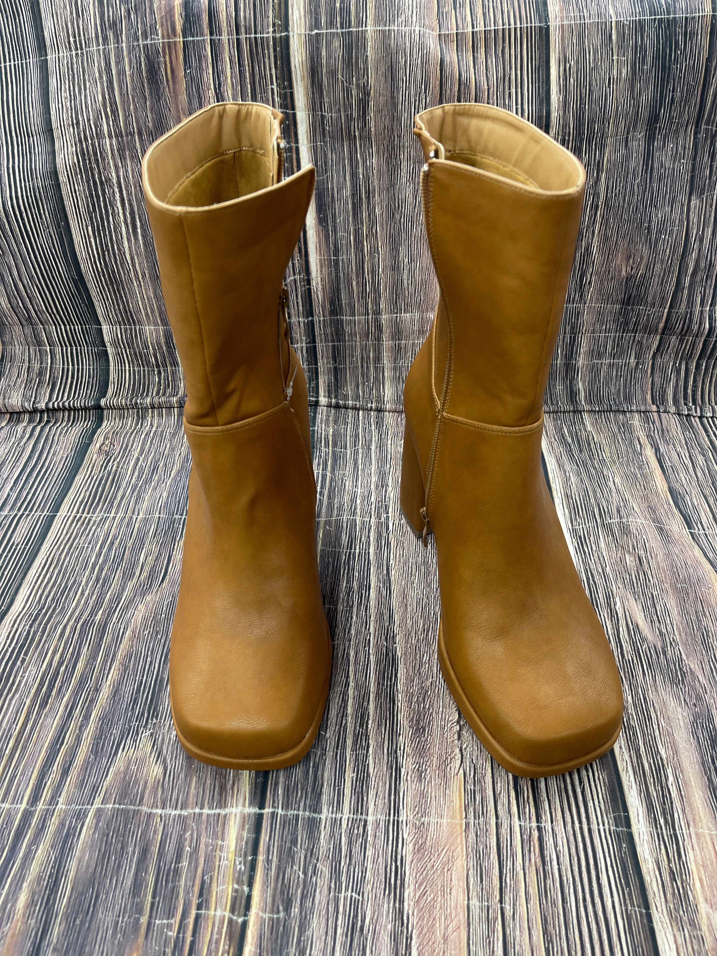 Snow Grip Boots Ankle Heels By Torrid In Brown, Size: 10.5