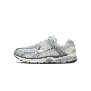 Best-selling Contoured Heel Padding Nike Mens Zoom Vomero 5 Shoes