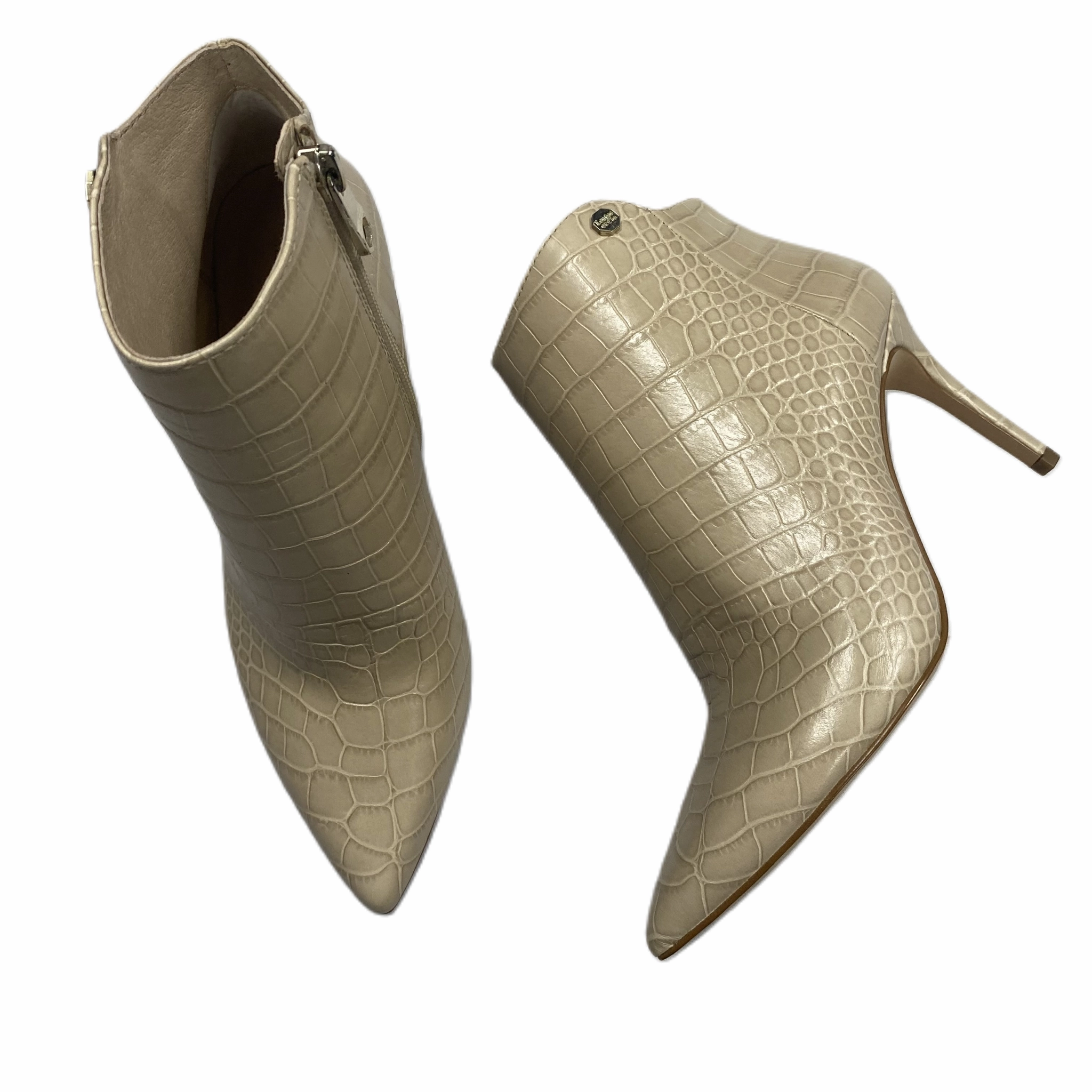 Boots Ankle Heels By Louise Et Cie In Beige, Size: 8 Anti-fungal