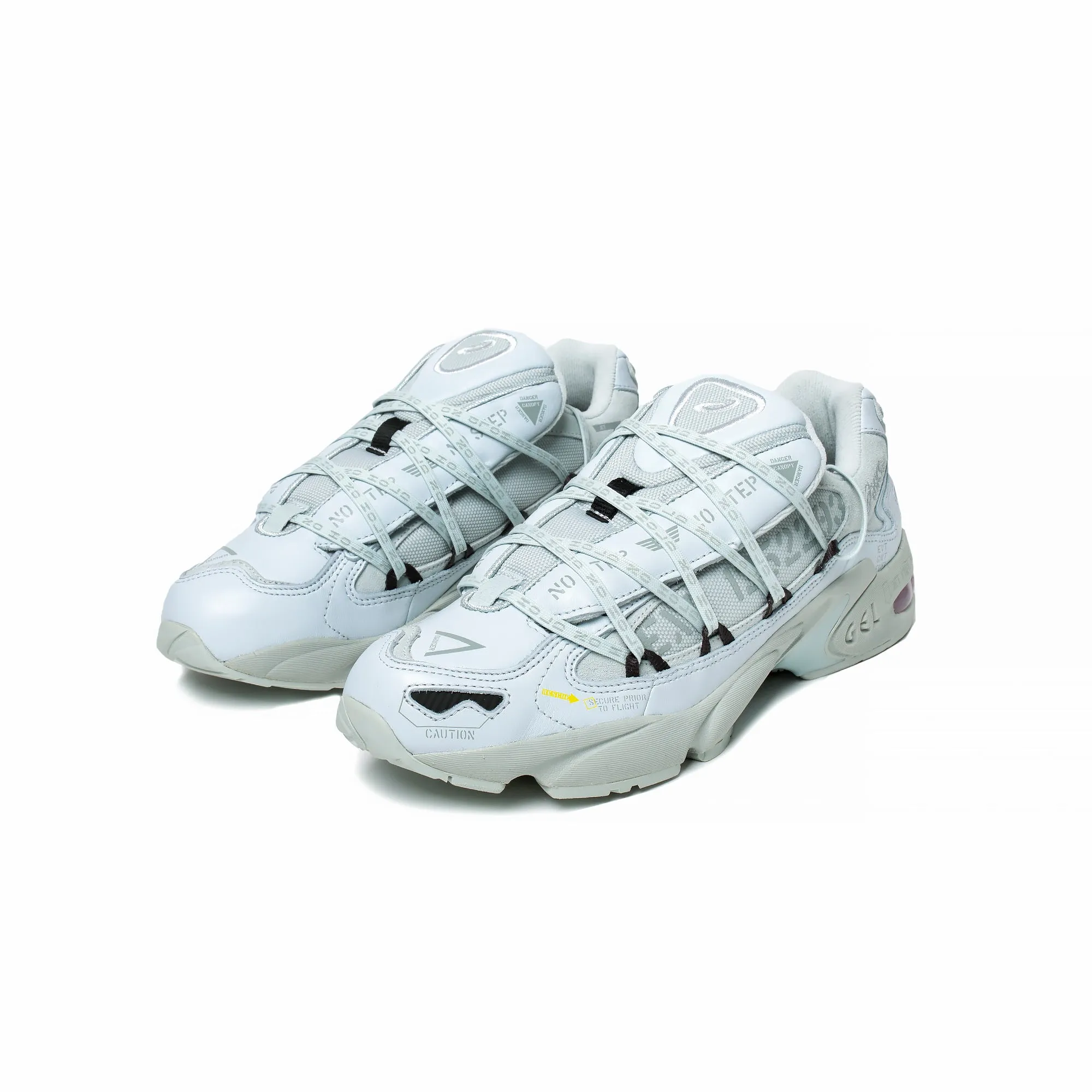 Extra Butter x Asics Men Gel-Kayano 5 OG "Tomcat" Ultra Responsive Foam Compound winter running shoe atmosphere