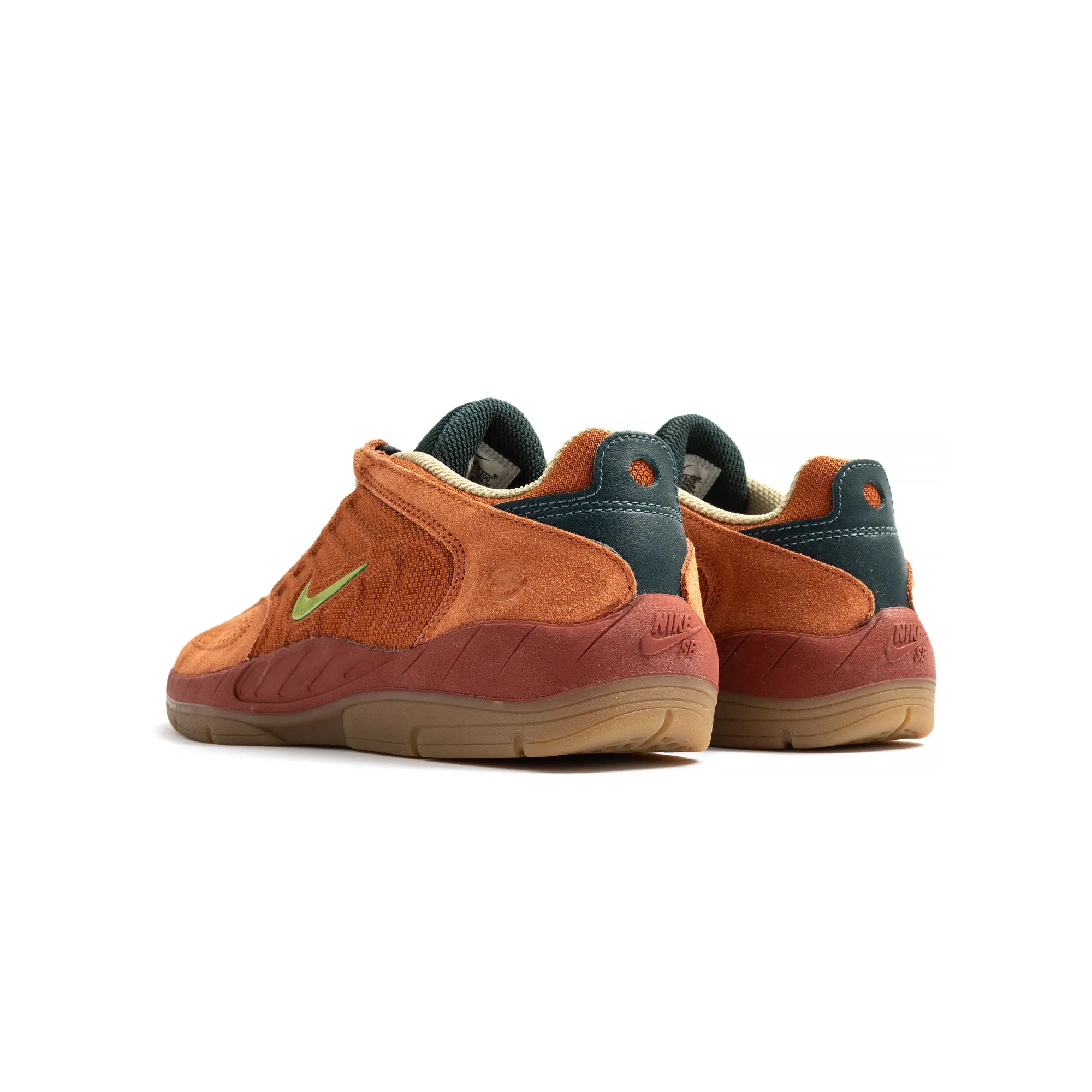 running socks Nike SB Mens Vertebrae Shoes