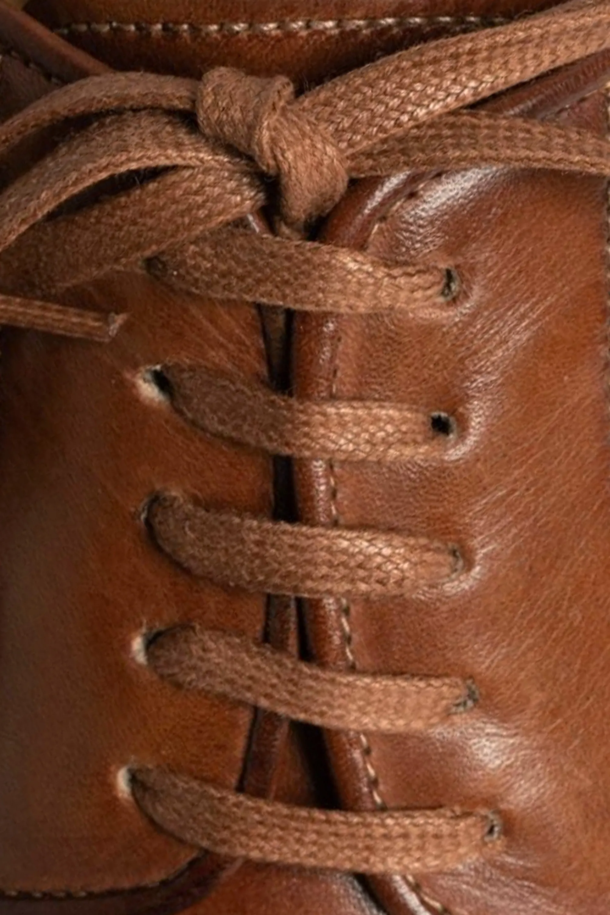 Flat Dark Cognac Waxed Cotton Shoelaces