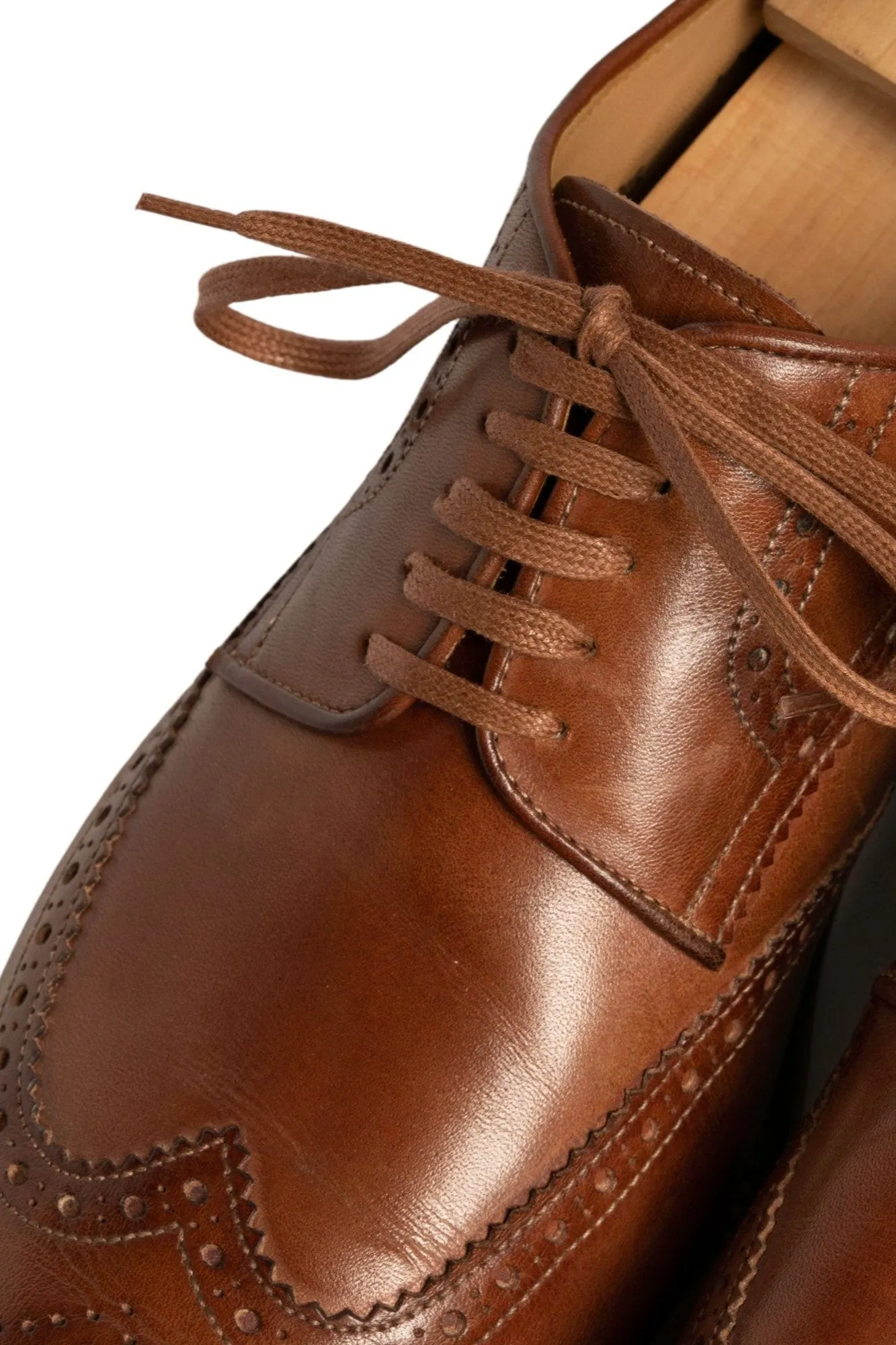 Flat Dark Cognac Waxed Cotton Shoelaces