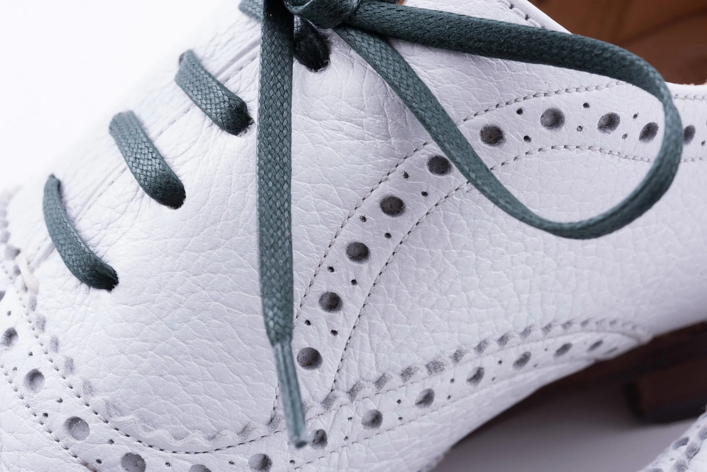 Flat Dark Green Waxed Cotton Shoelaces