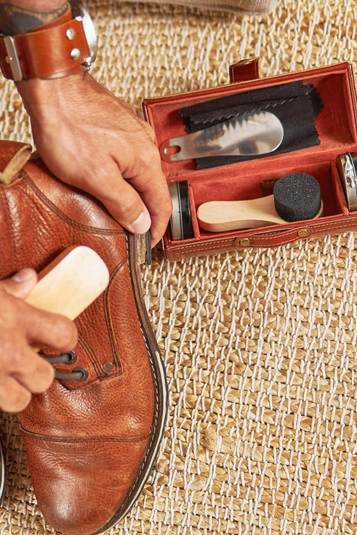 Gentlemans Shoe Shine Kit