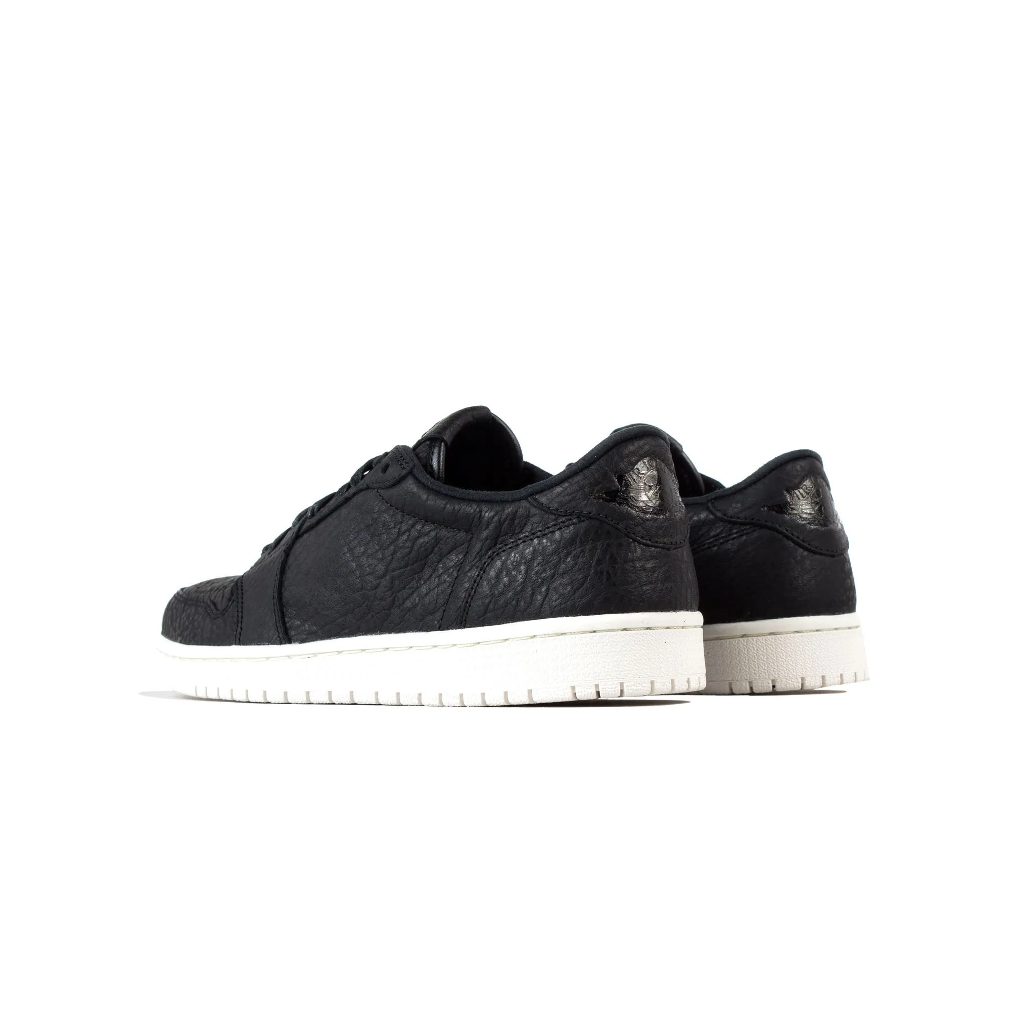 Air Jordan Mens 1 Retro Low "Swooshless" Shoes Performance Gear synthetic strength