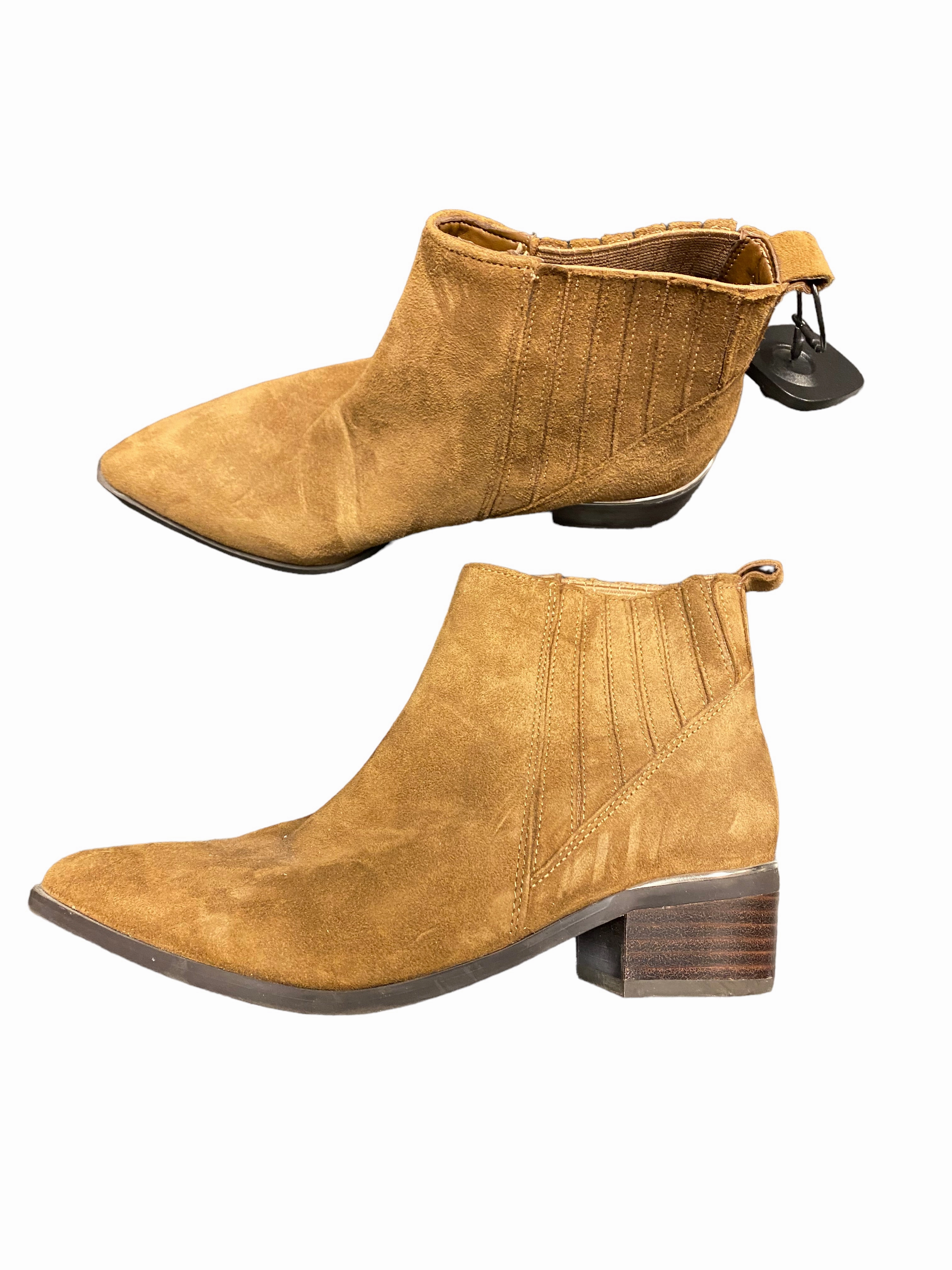 Padded collar Ready For Adventure Boots Ankle Heels By Marc Fisher In Brown, Size: 6