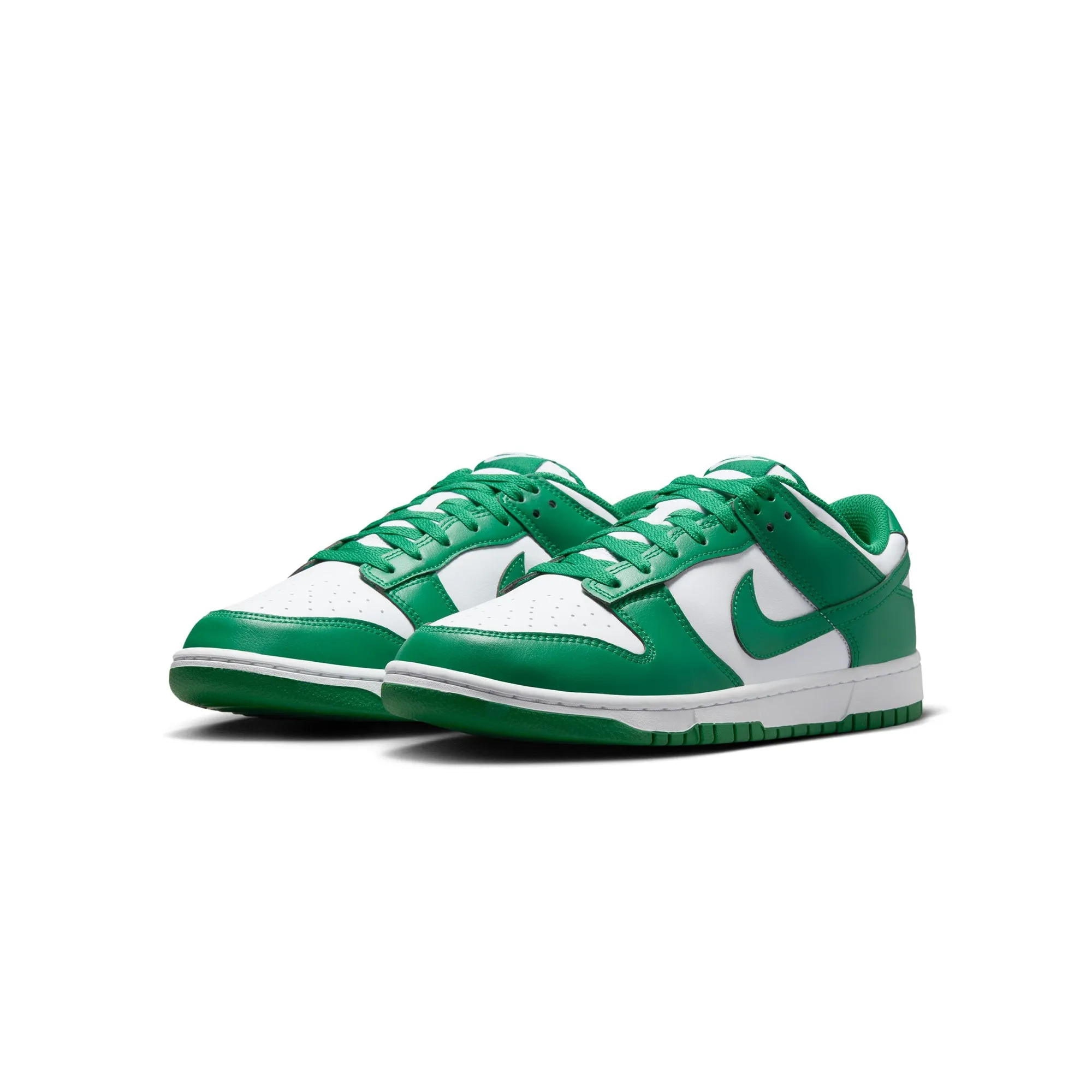 Ankle Hugging Nike Mens Dunk Low Retro Shoes