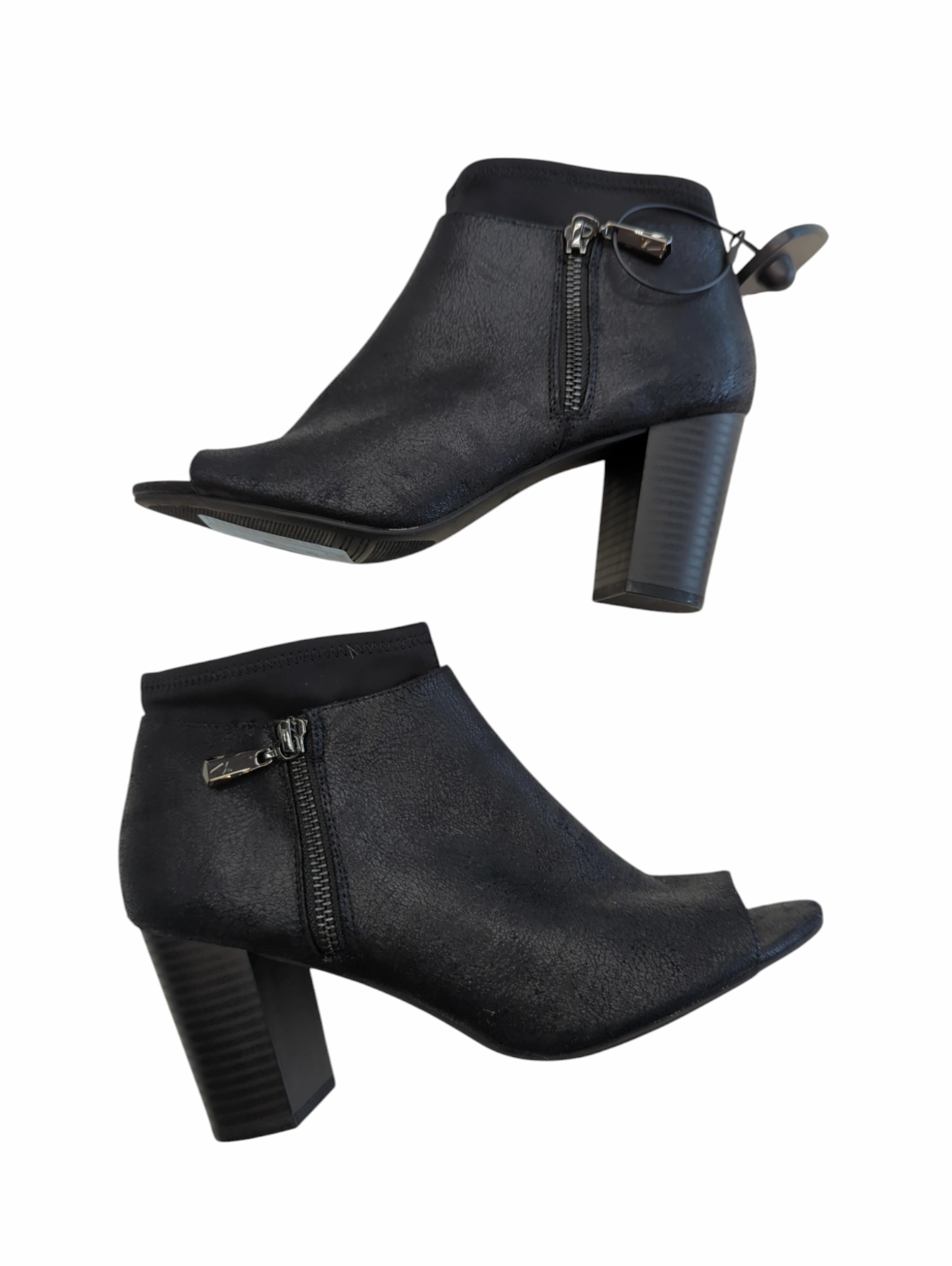 Boots Ankle Heels By Simply Vera In Black, Size: 8.5 Seamless Comfort Rough Terrain