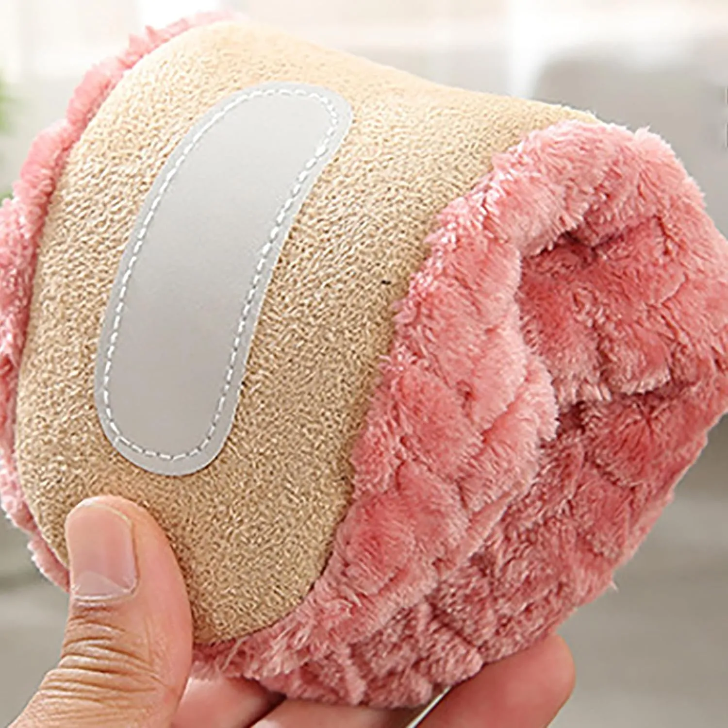 House Slippers for Woman Fuzzy Memory Foam Slippers Cozy Bedroom Slippers Plush Warm Slip-on Indoor Shoes