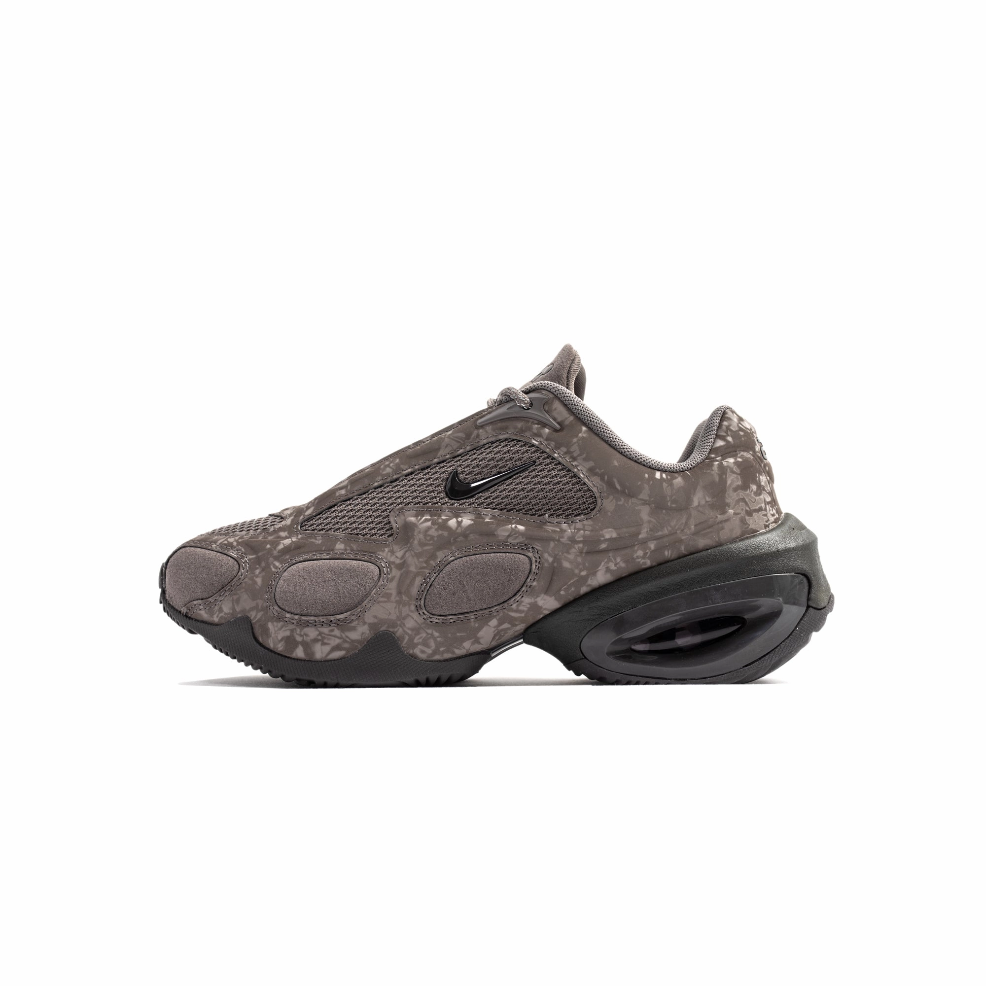 low - profile - feature shoes Nike Womens Air Max Muse Shoes