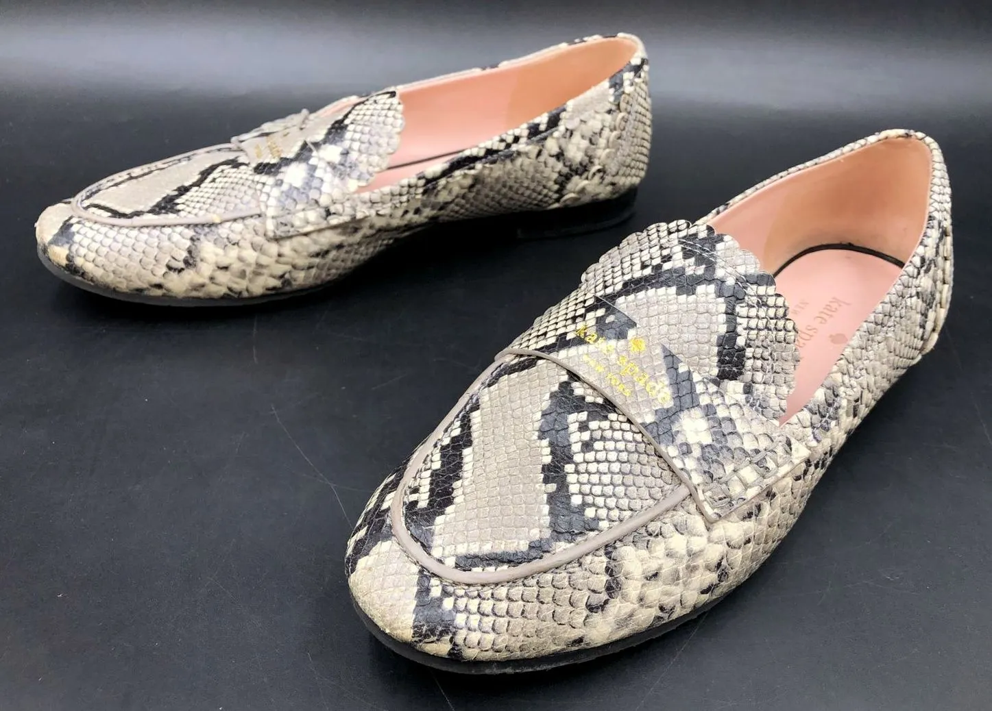 Kate Spade 'Cara Flora' Women's Grey Snake Print Leather Flats - Sz 8.5B ( COA)