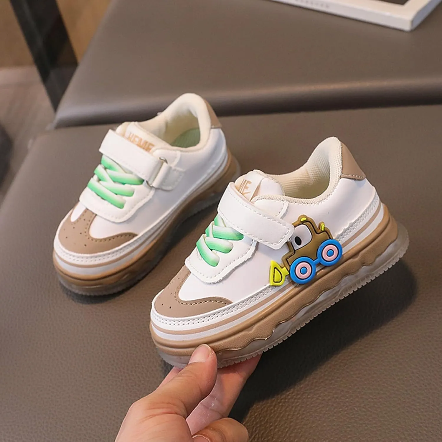 Kids Light Up Flashing Sneaker Athletic Running Shoes Lace-Up Slip-on Sneakers for Boy Girl Outdoor Girl Shoes Size 12