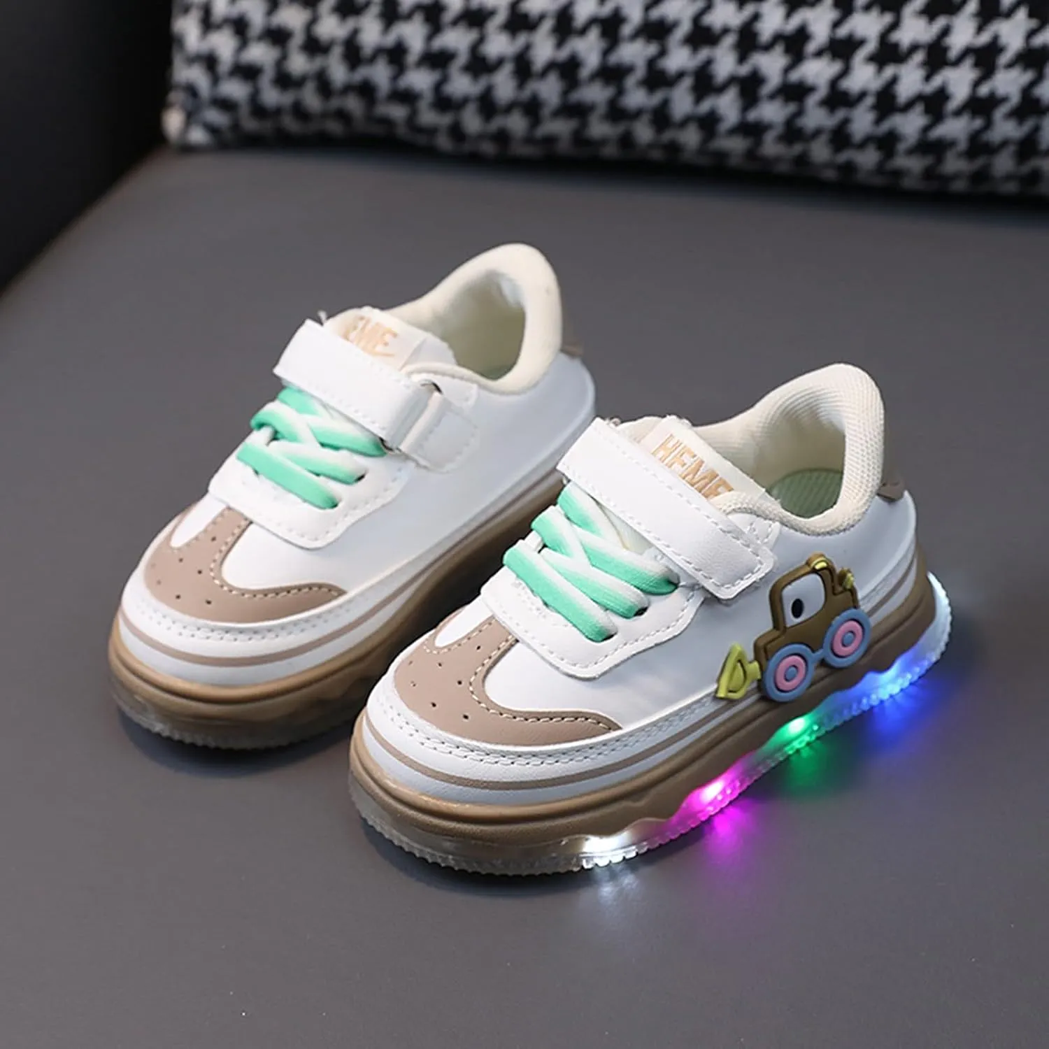 Kids Light Up Flashing Sneaker Athletic Running Shoes Lace-Up Slip-on Sneakers for Boy Girl Outdoor Girl Shoes Size 12