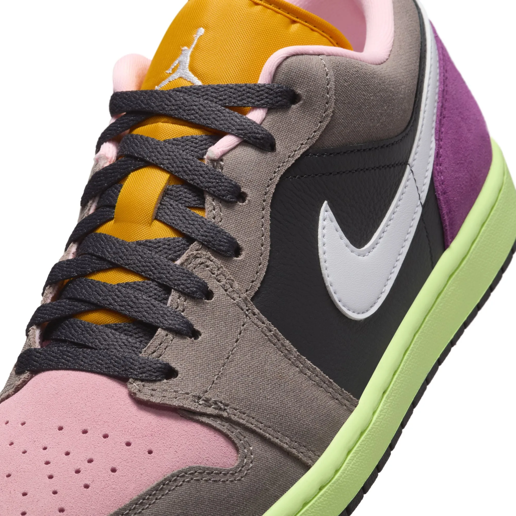 Air Jordan Mens 1 Low SE Shoes Pressure Relief Insole