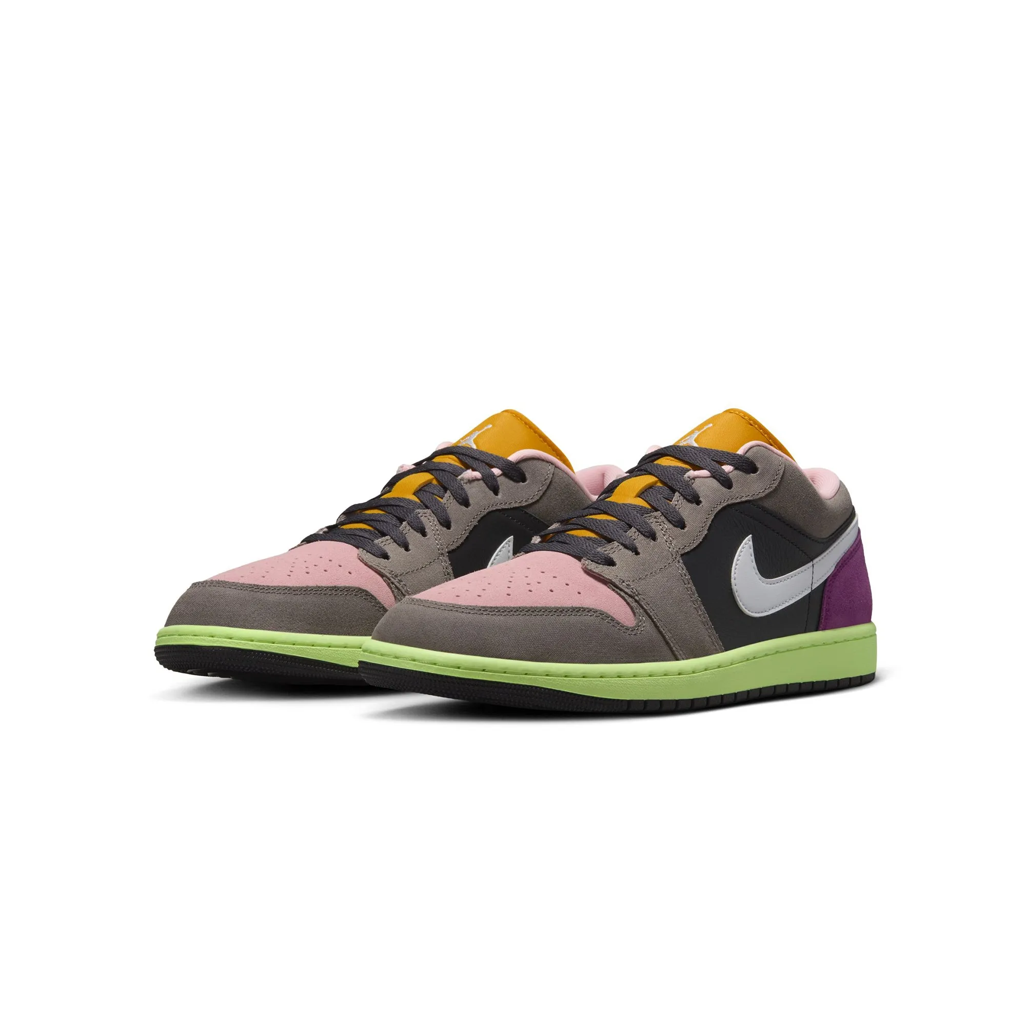 Air Jordan Mens 1 Low SE Shoes cross - country meet running wear
