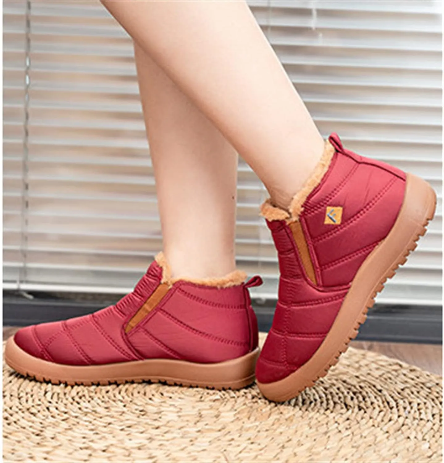 Lausiuoe Snow Boots For Women Waterproof Insulated Wide Width Winter Fur Lined Warm Ankle Booties Slip On Outdoor Shoes