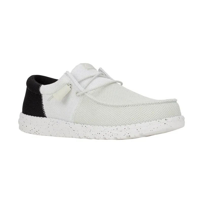 Men's Wally Tri Varsity Mesh White/Black Travel Ready Shoes
