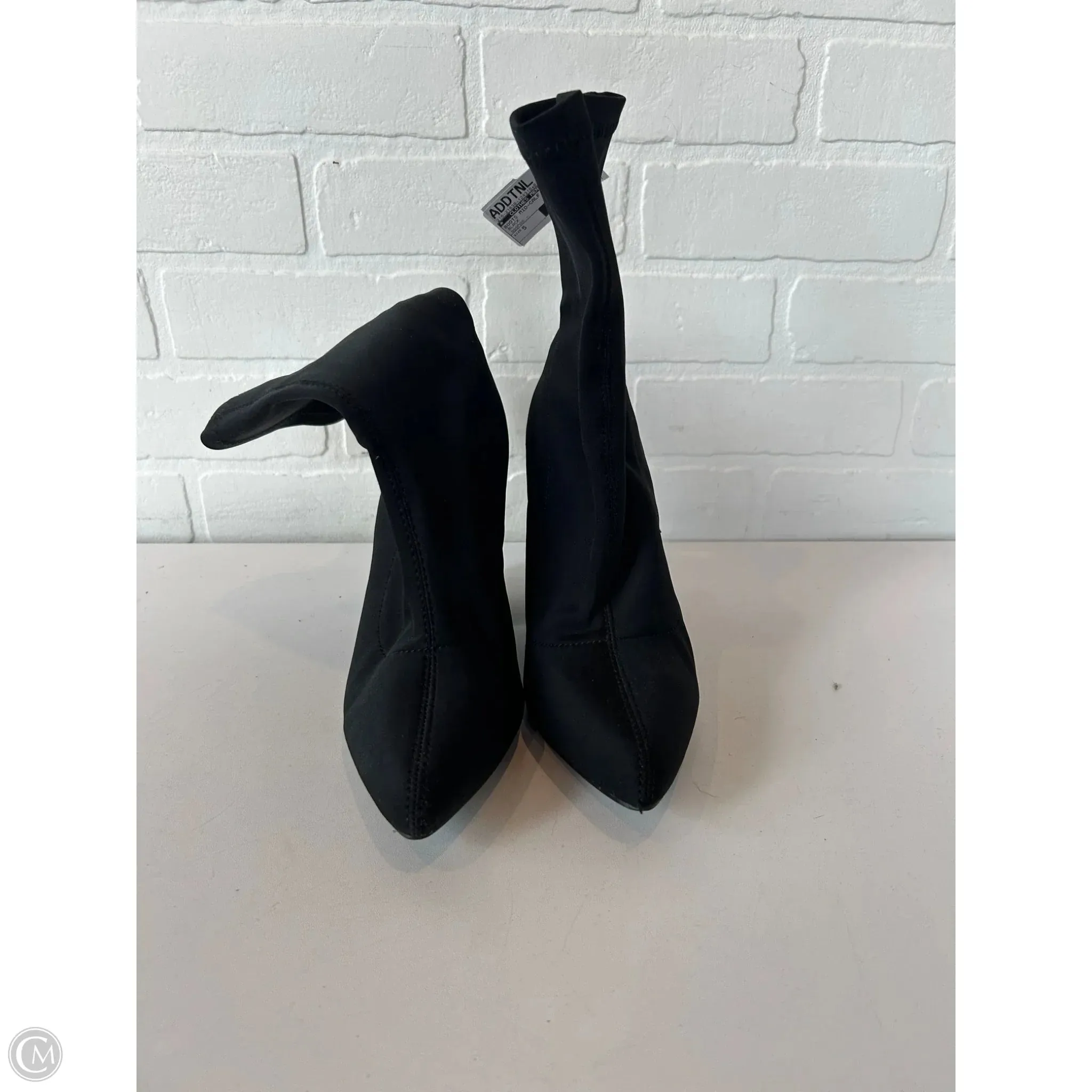 party look Boots Mid-calf Heels By Clothes Mentor In Black, Size: 5