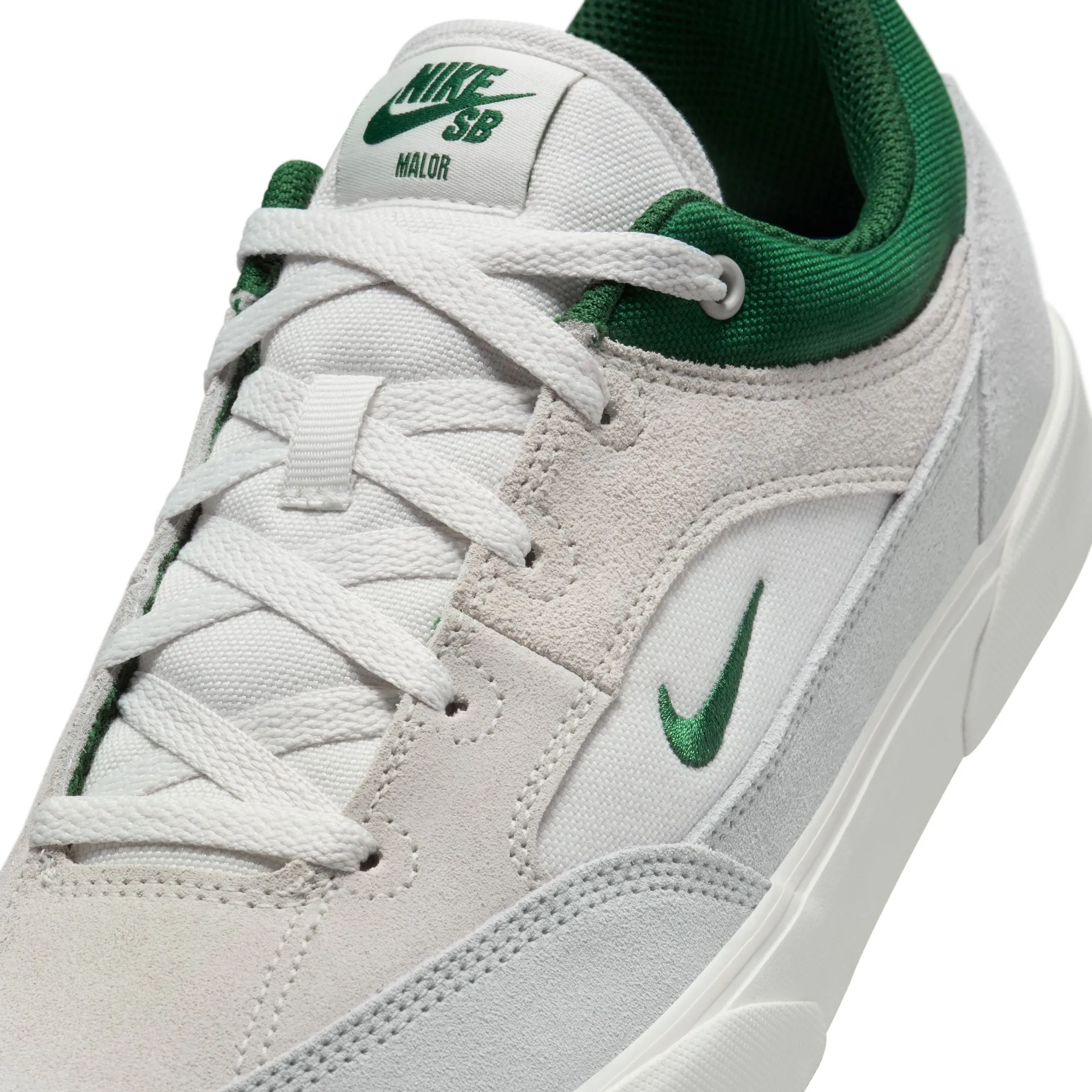Nike SB Mens Malor Shoes stretchy flexibility