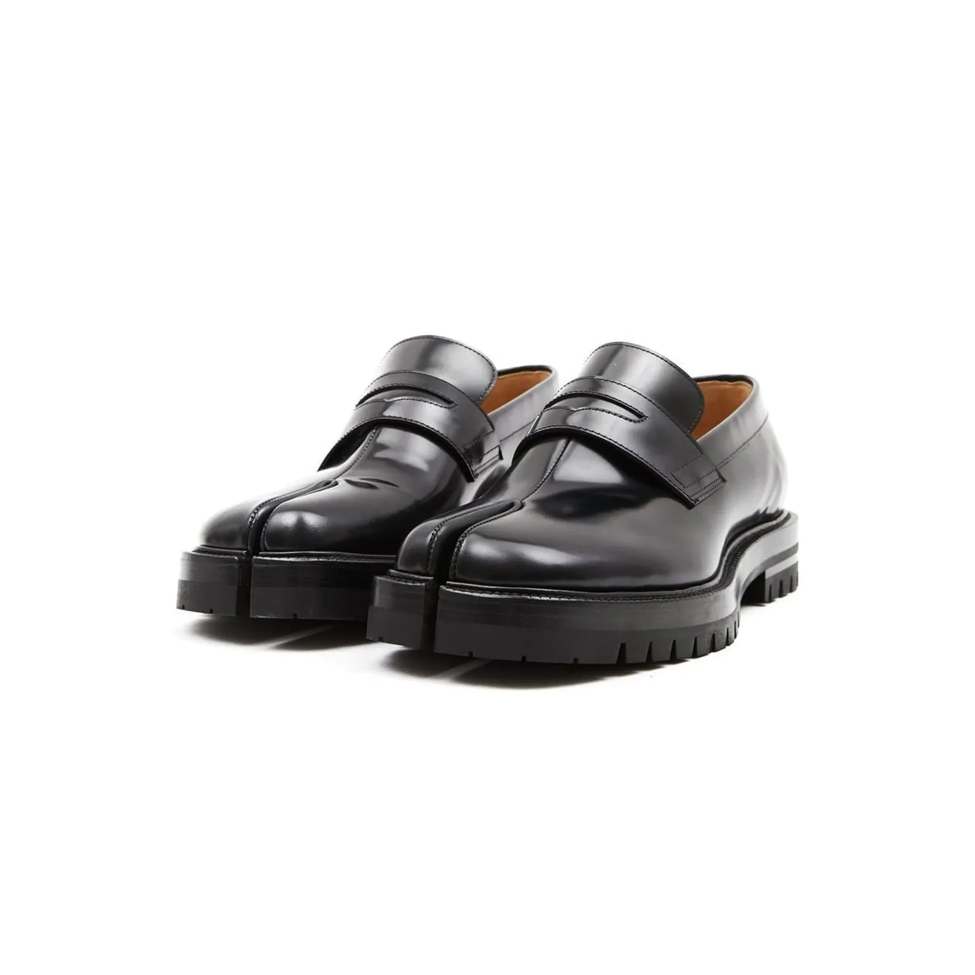 Torsion Control System daily - use shoes Maison Margiela Mens Tabi County Loafer