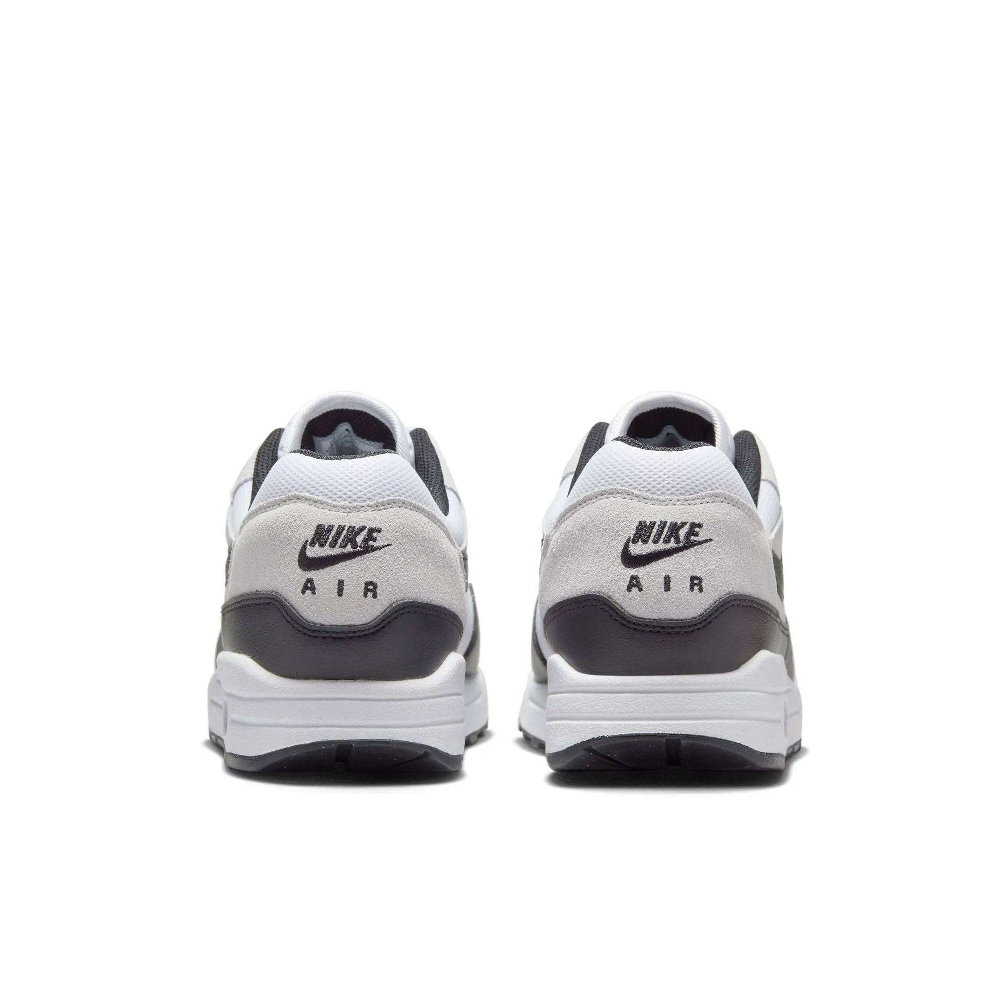 Agile Wear Supportive Traction NIKE AIR MAX 1 ESSENTIAL
