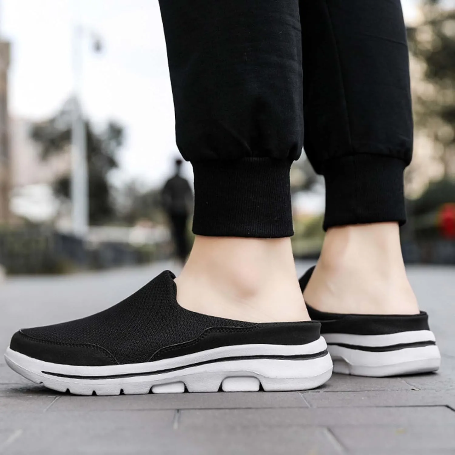 Men's Breathable Barefoot Shoes Soft Flat Soled Slip On Mesh Shoes Heelless Walking Shoes Business Walking Men