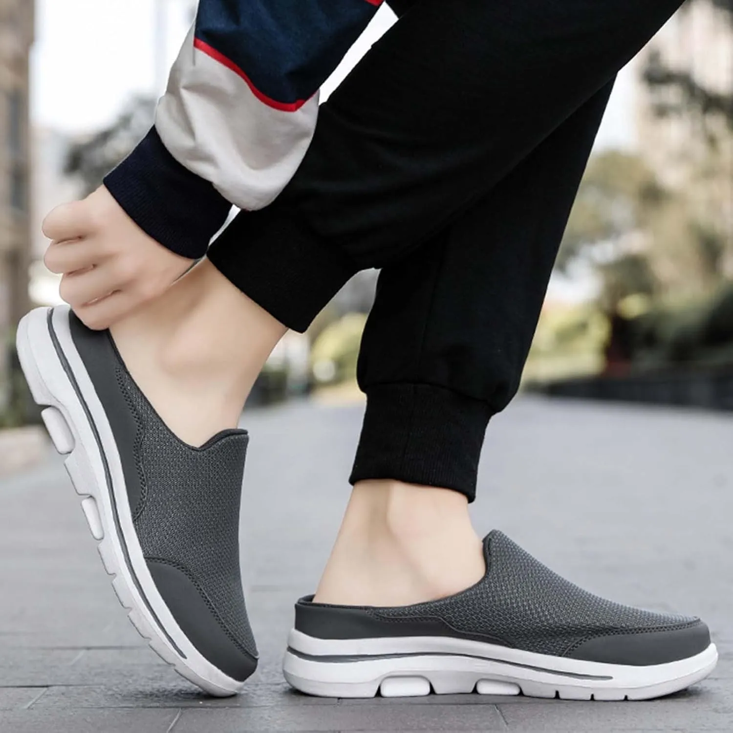Men's Breathable Barefoot Shoes Soft Flat Soled Slip On Mesh Shoes Heelless Walking Shoes Business Walking Men
