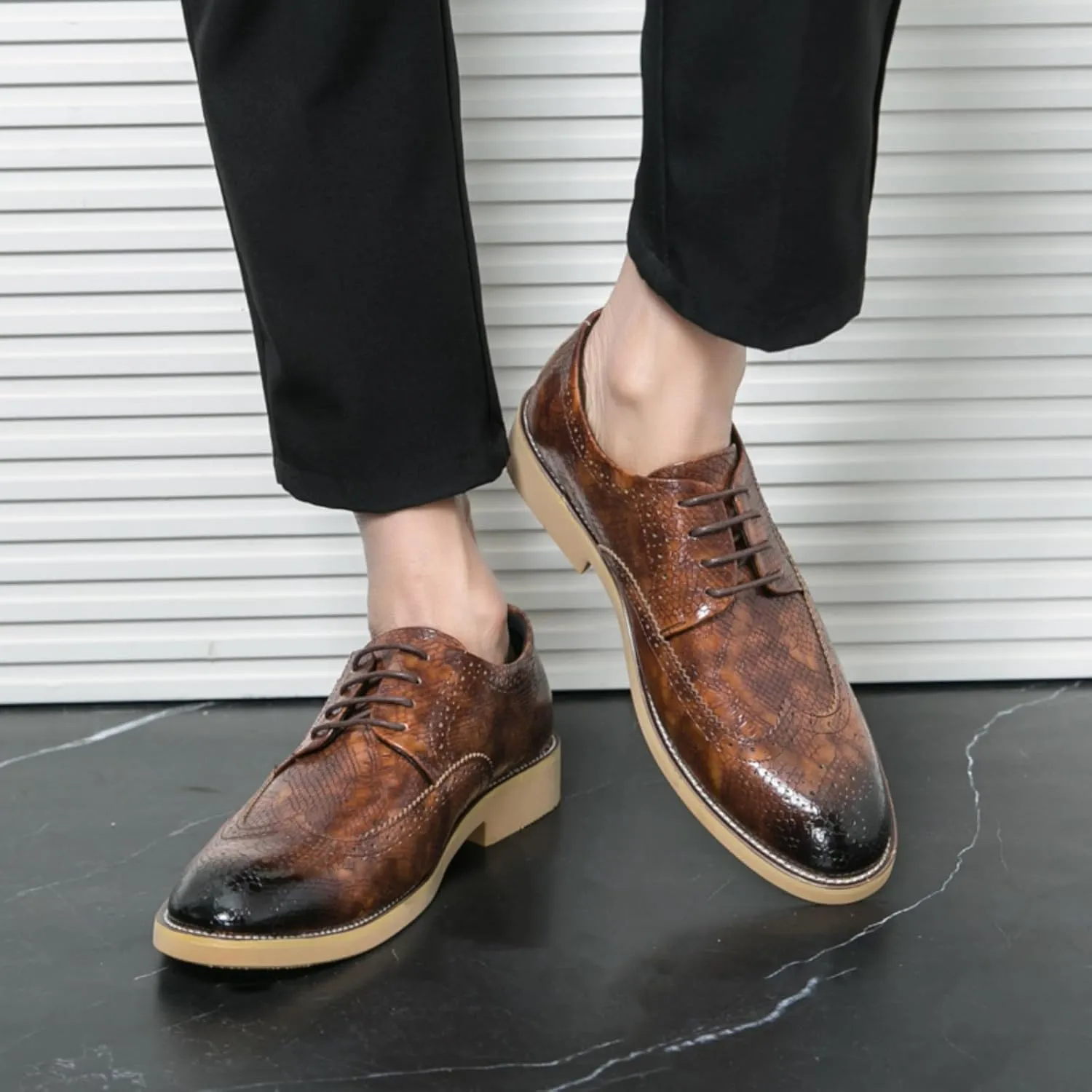 Men's Casual Oxfords Plain Toe Business Formal Dress Shoes