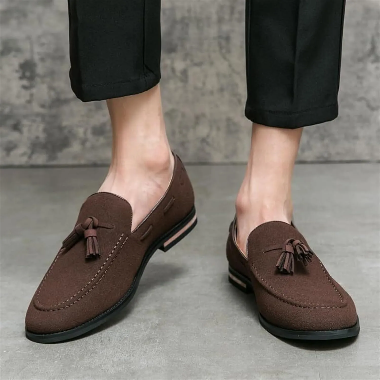 Men's Casual Tassel Loafers Slip On Driving Shoes Fashion Lightweight Shoes Hand-Sewn Suede Penny Loafers Shoes Business Chunky Heel Dress Shoes Outdoor Walking Office Work Shoes for Men