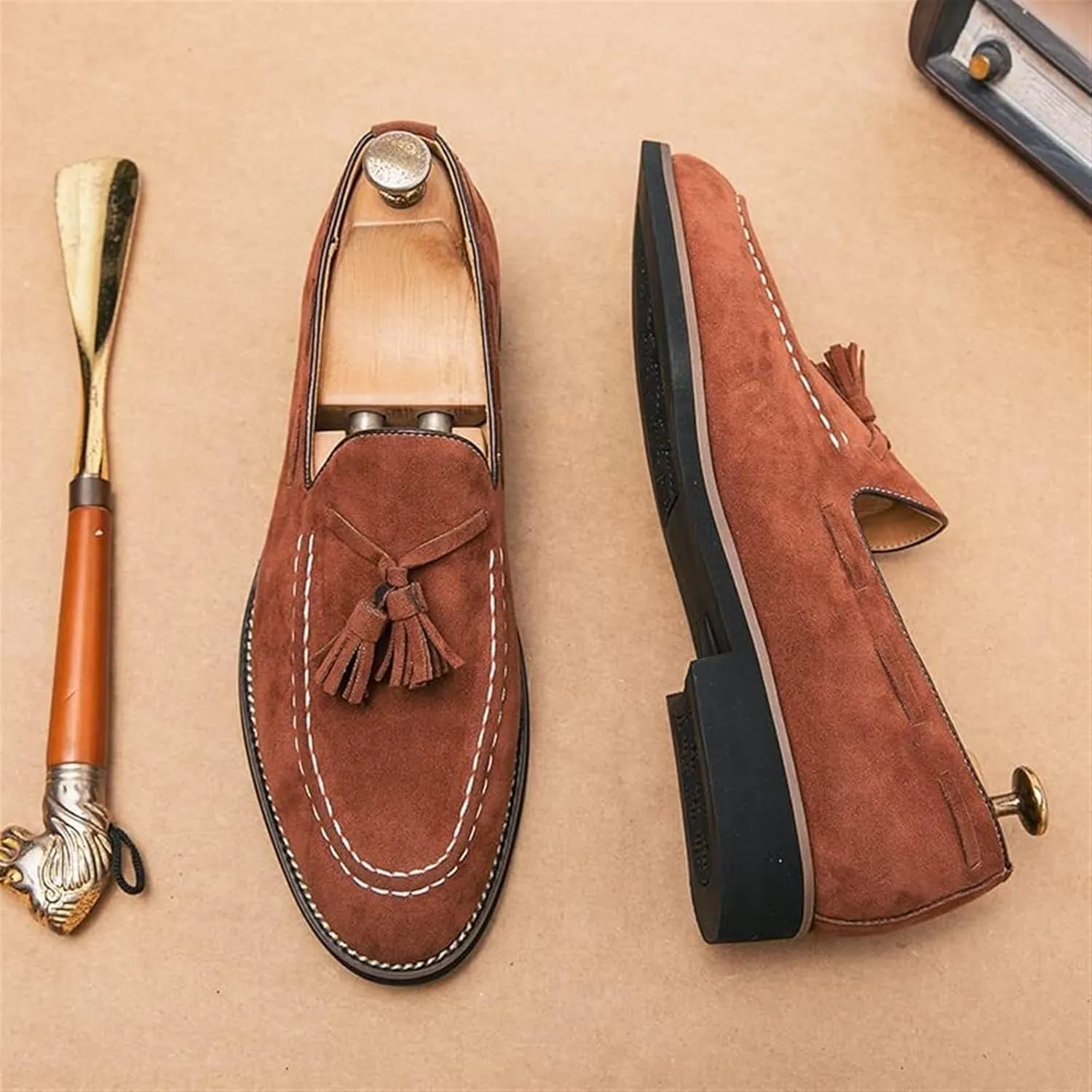 Men's Casual Tassel Loafers Slip On Driving Shoes Fashion Lightweight Shoes Hand-Sewn Suede Penny Loafers Shoes Business Dress Shoes for Men